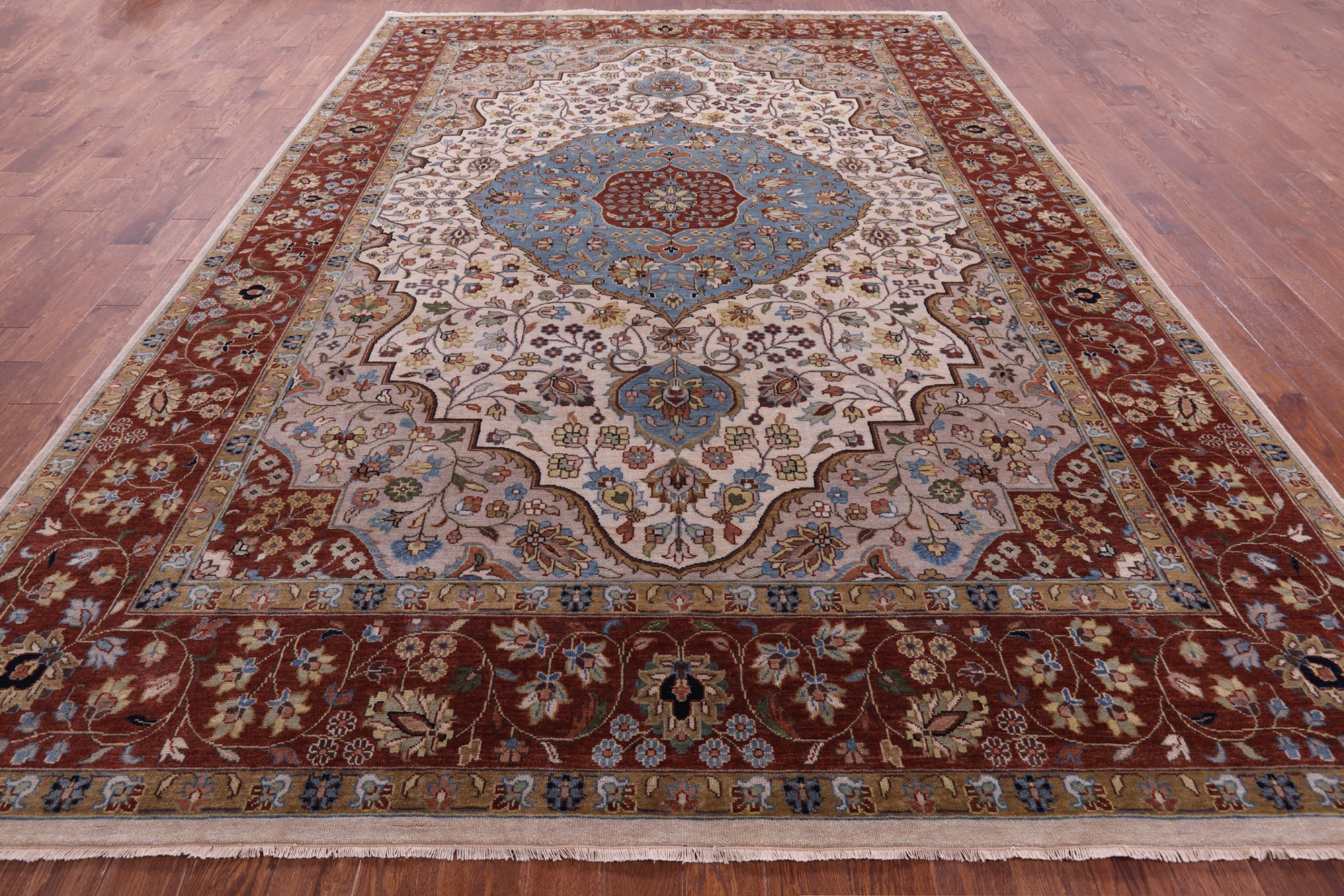 Ivory Persian Fine Serapi Handmade Wool Rug - 9' 11" X 13' 11" - Golden Nile