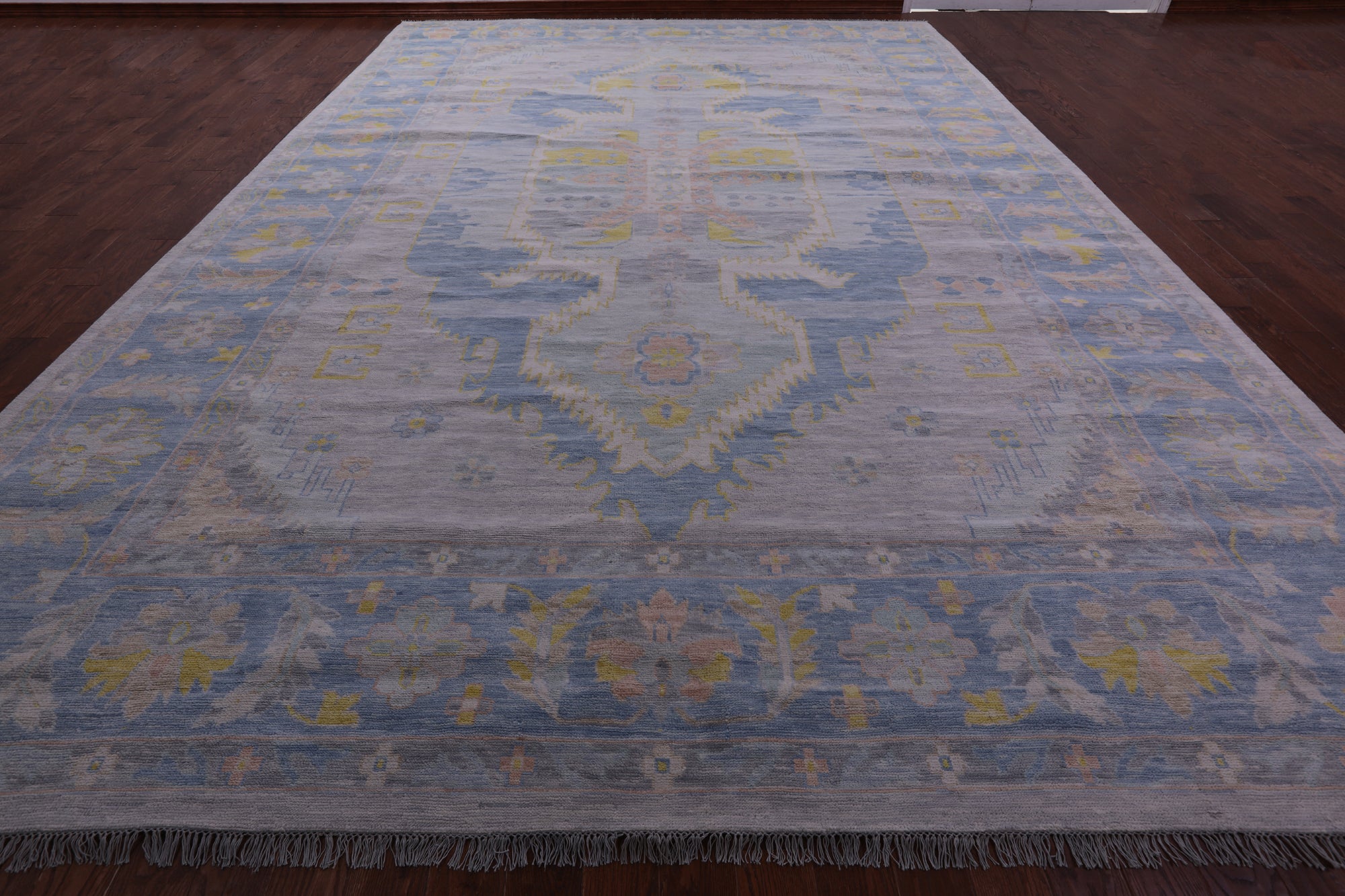 Silver Persian Bakshaish Hand Knotted Wool Rug - 12' 1" X 18' 0" - Golden Nile