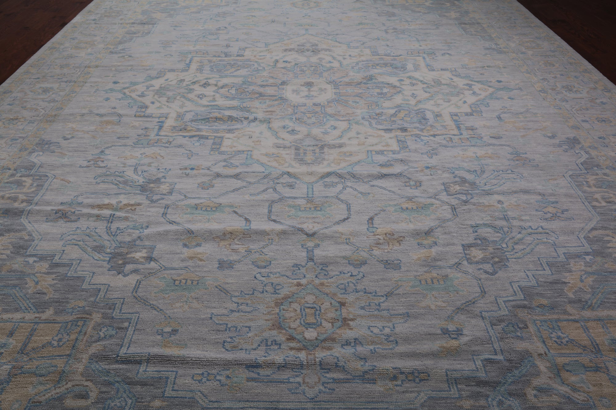 Silver Geometric Heriz Serapi Hand Knotted Wool Rug - 12' 2" X 17' 10"