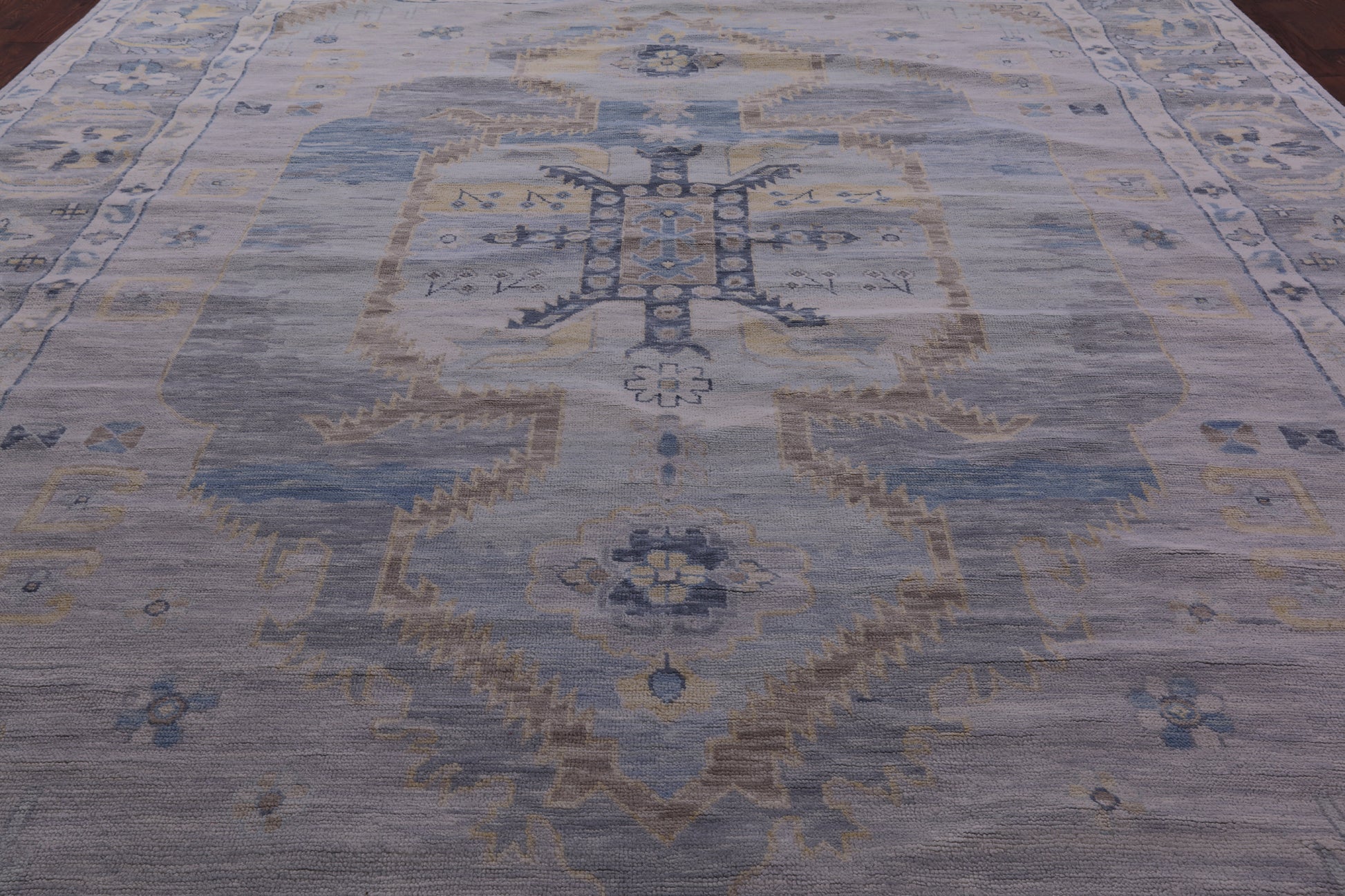 Silver Persian Bakshaish Hand Knotted Wool Rug - 12' 2" X 14' 10" - Golden Nile