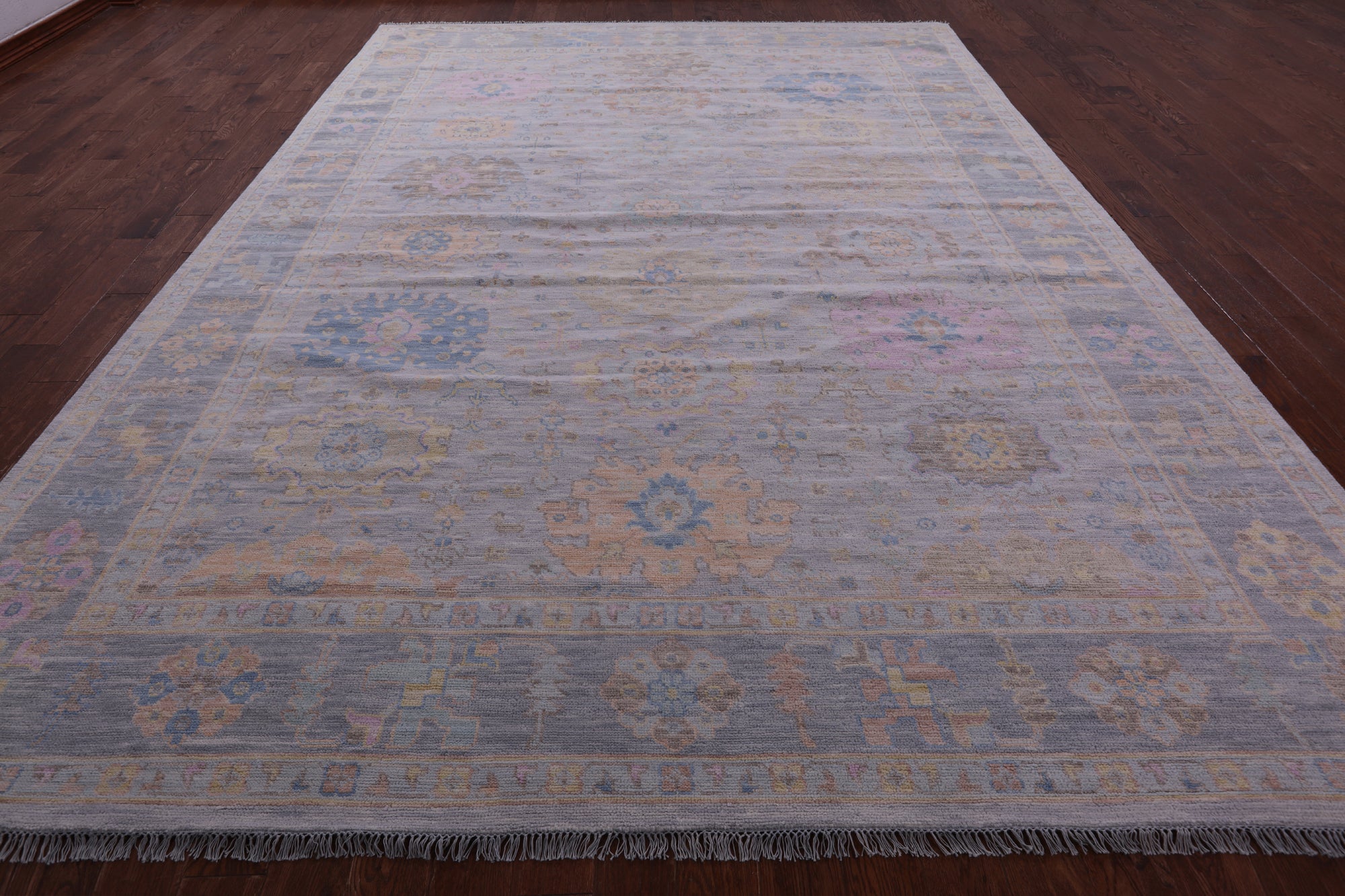 Silver Persian Sultanabad Hand Knotted Wool Rug - 10' 0" X 14' 0" - Golden Nile