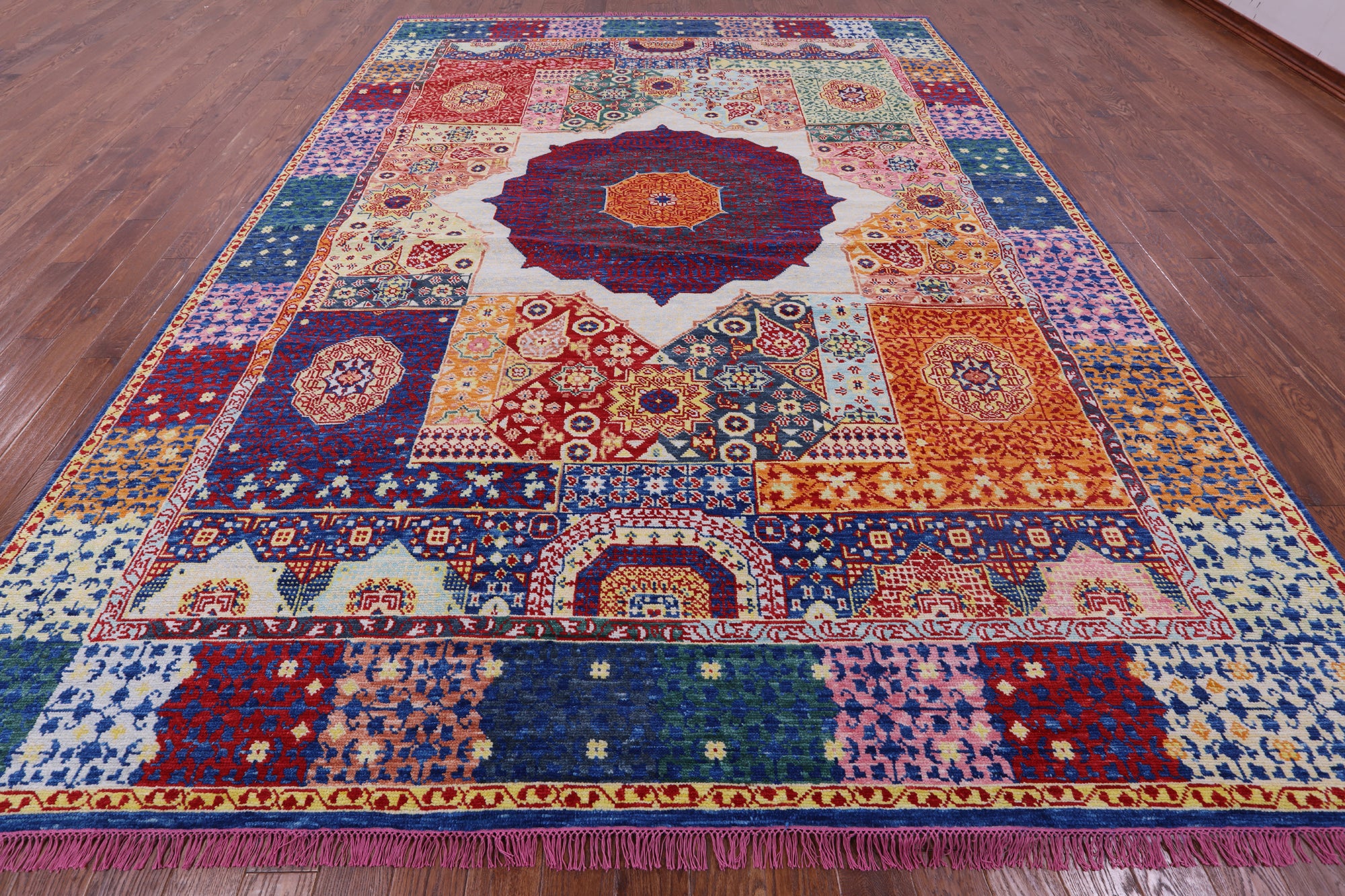 Geometric Persian Mamluk Hand Knotted Wool Rug - 10' 4" X 13' 9" - Golden Nile