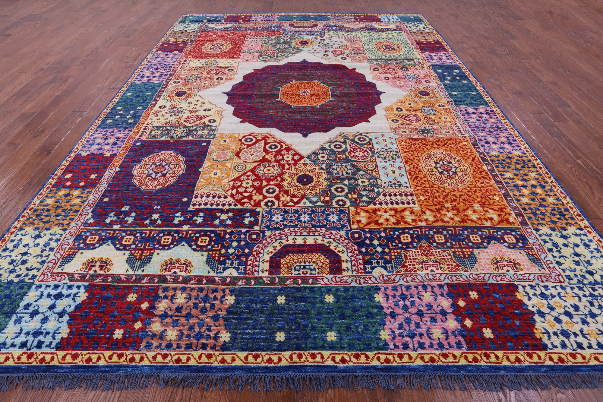 Geometric Persian Mamluk Hand Knotted Wool Rug - 10' 3" X 13' 10" - Golden Nile