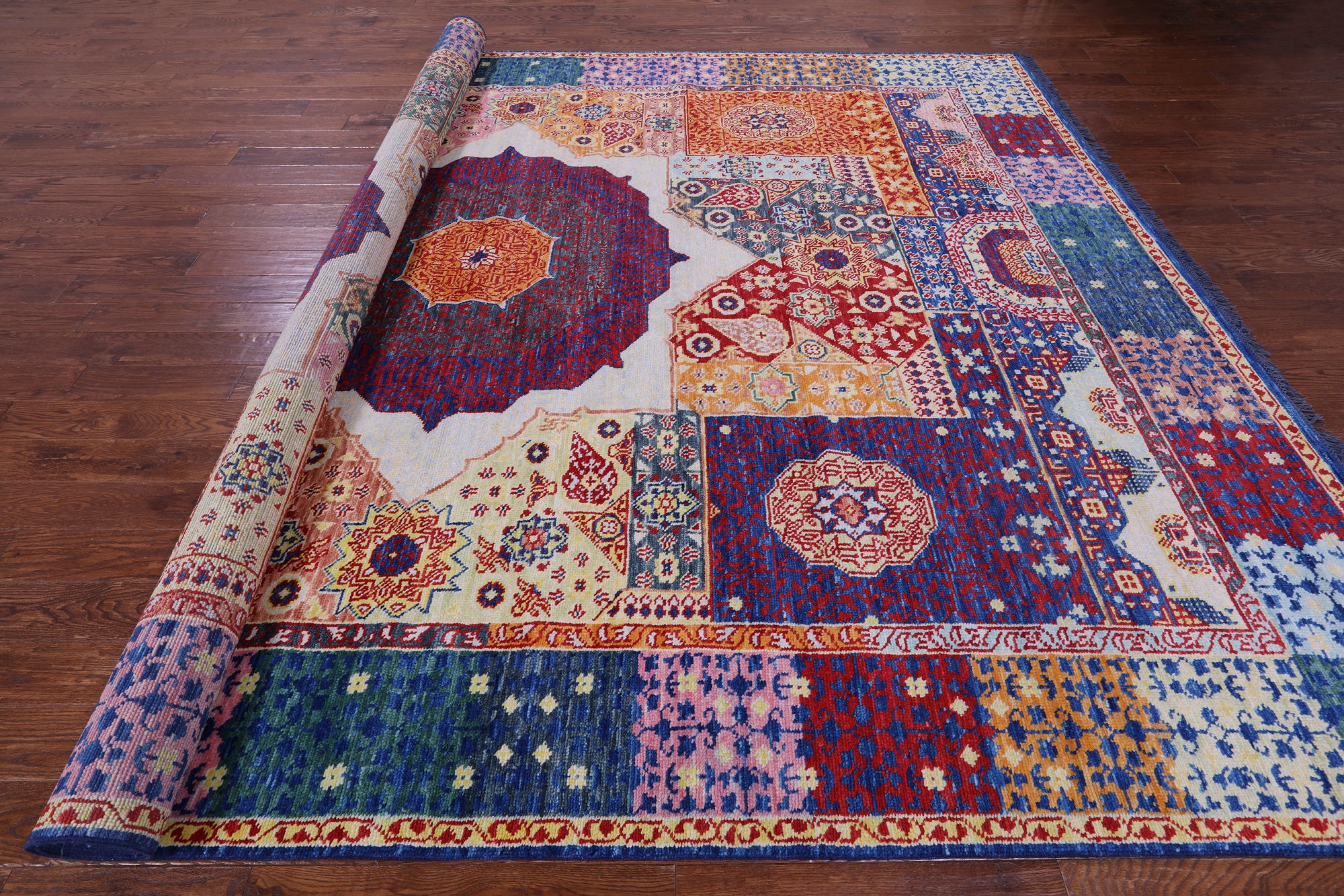 Geometric Persian Mamluk Hand Knotted Wool Rug - 10' 3" X 13' 10" - Golden Nile