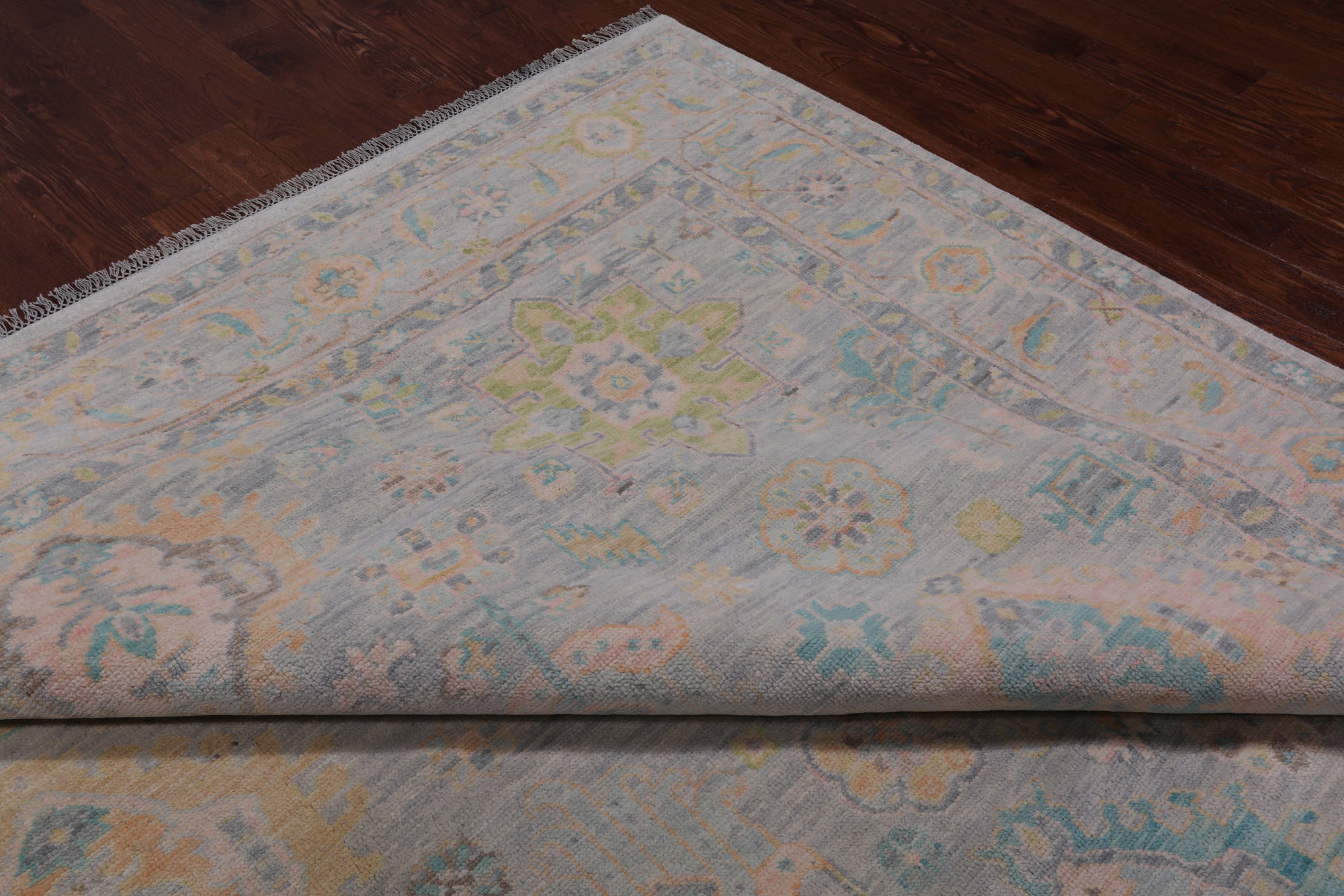 Grey Geometric Fine Serapi Hand Knotted Wool Rug - 9' 10" X 13' 9"