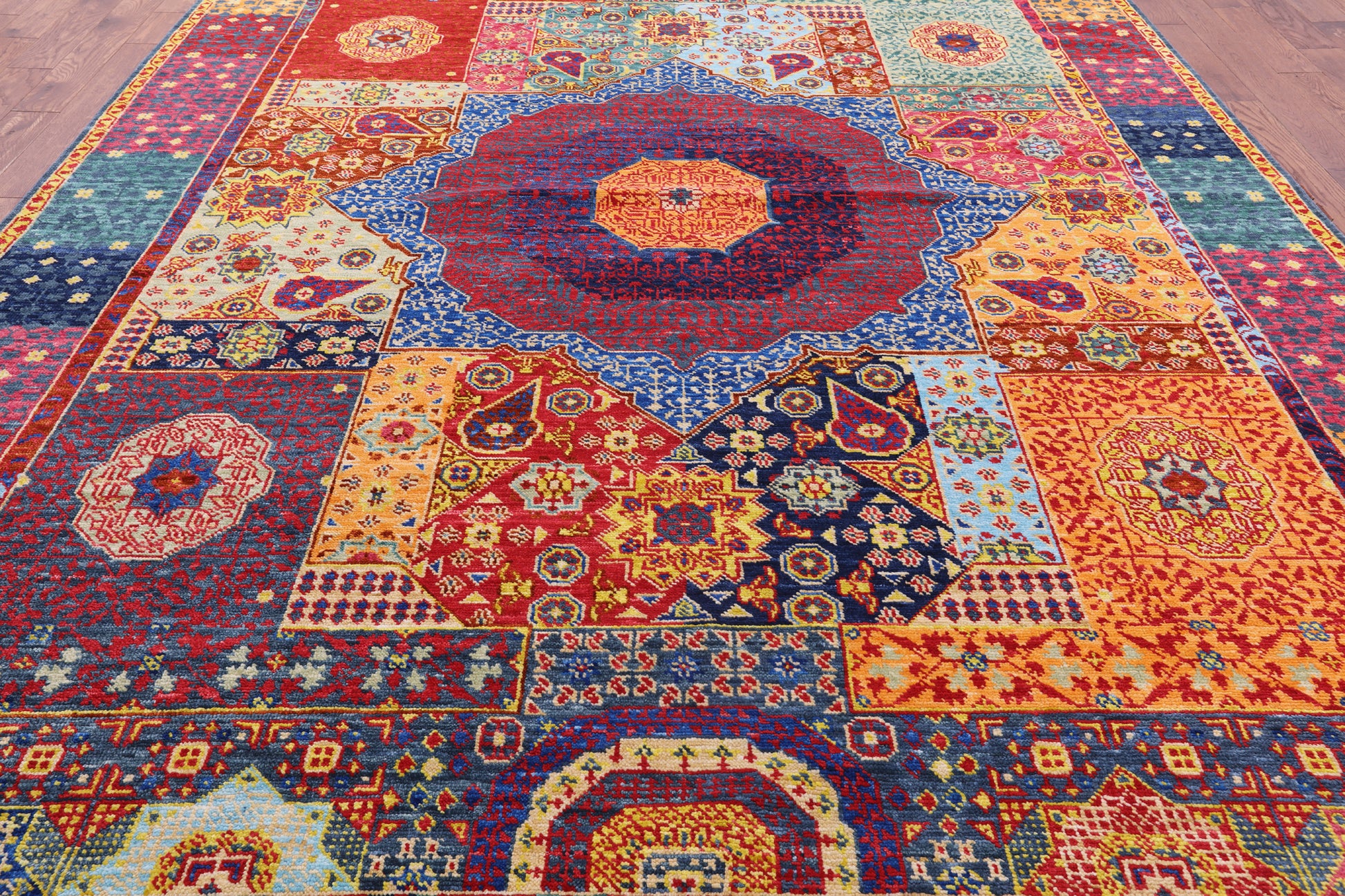Geometric Persian Mamluk Hand Knotted Wool Rug - 10' 2" X 14' 1" - Golden Nile