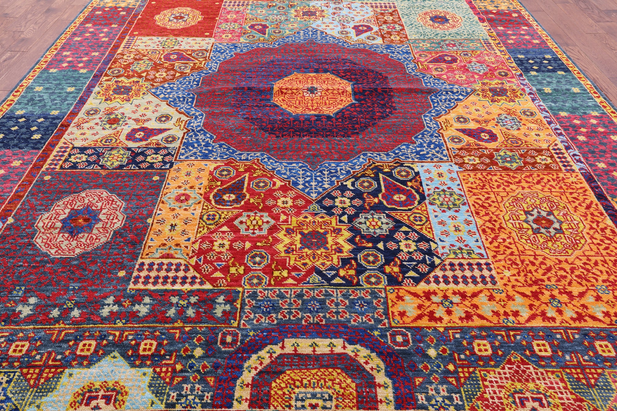 Geometric Persian Mamluk Hand Knotted Wool Rug - 10' 2" X 14' 1" - Golden Nile