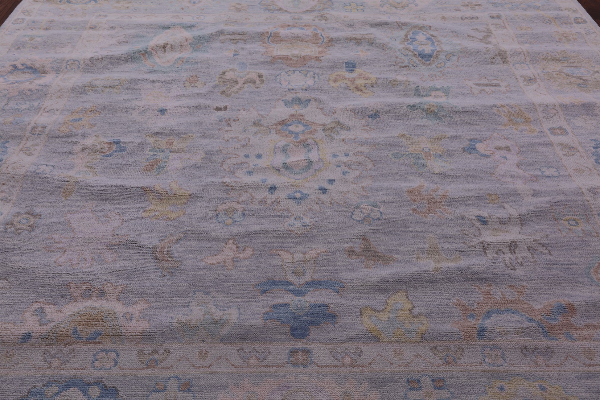 Silver Square Persian Sultanabad Hand Knotted Wool Rug - 8' 11" X 9' 3" - Golden Nile