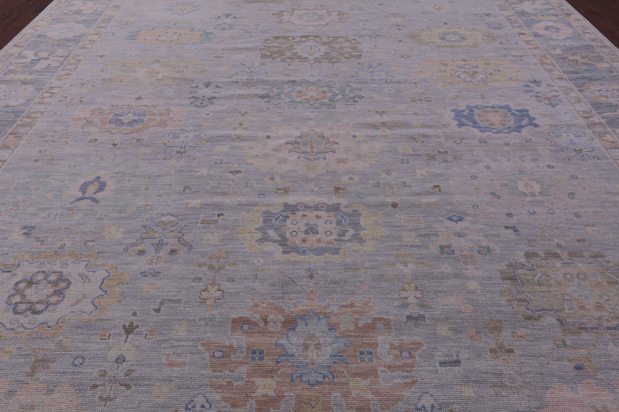 Silver Persian Sultanabad Hand Knotted Wool Rug - 12' 2" X 15' 0" - Golden Nile