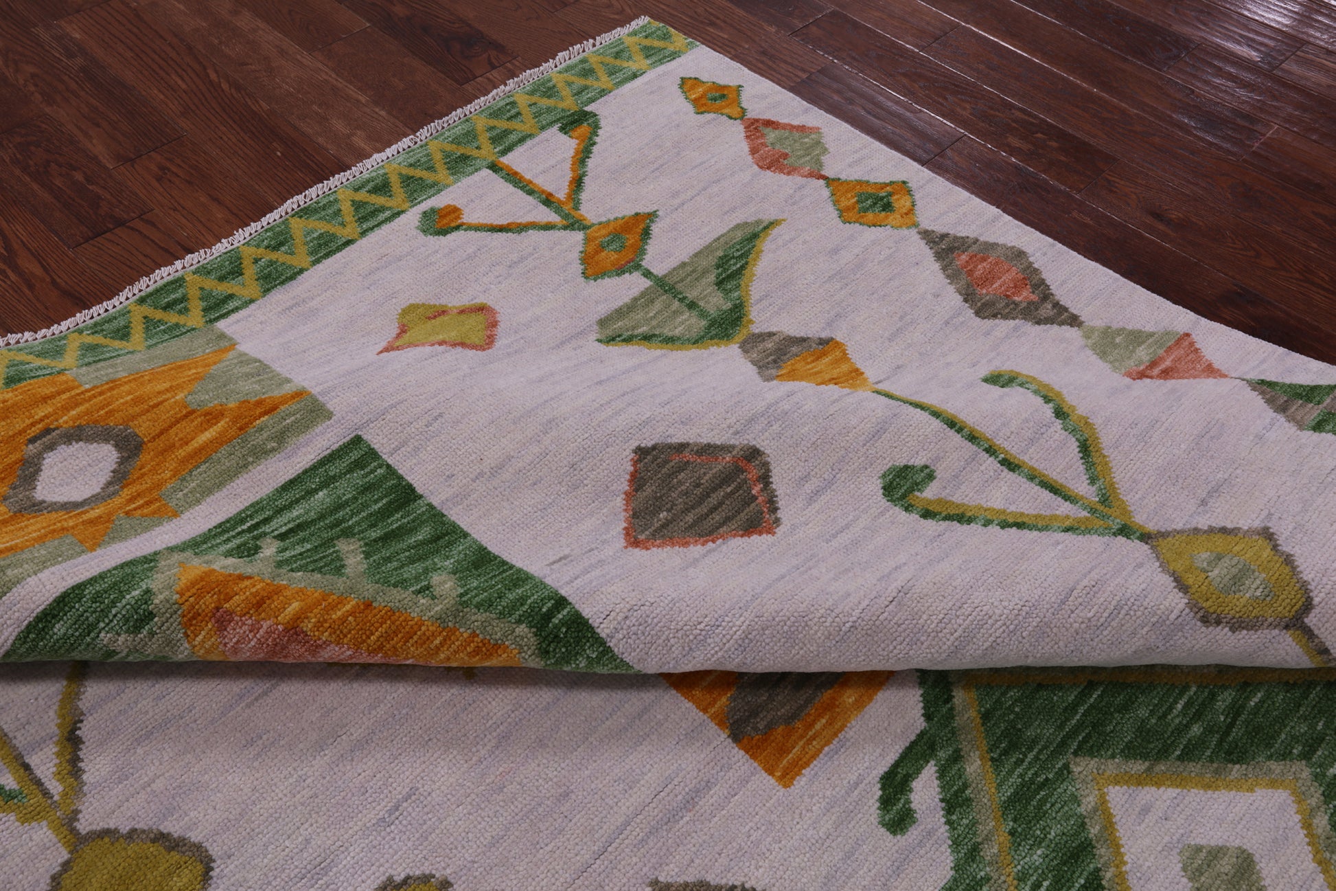 Ivory Tribal Moroccan Hand Knotted Wool Rug - 7' 11" X 10' 3" - Golden Nile
