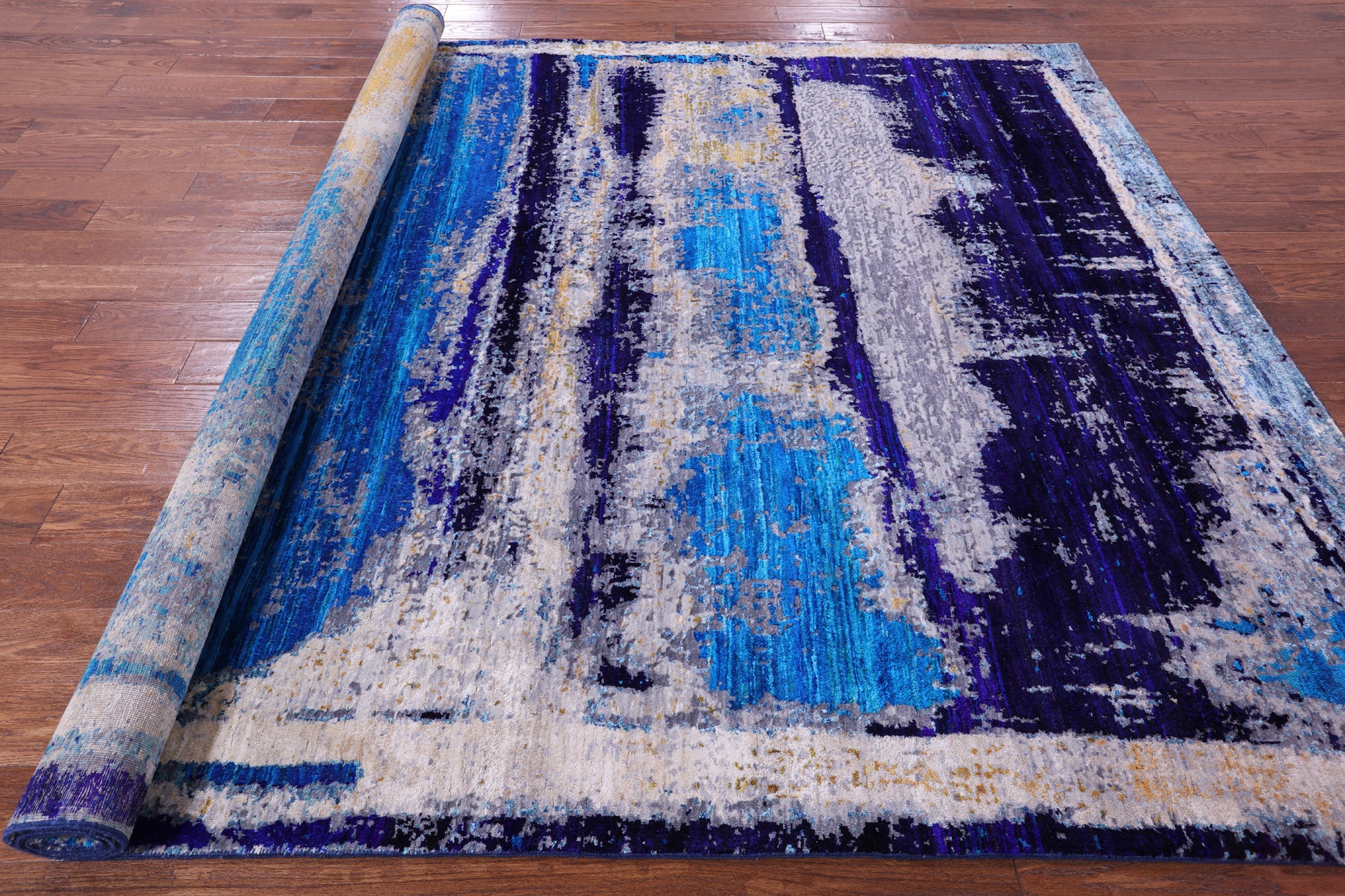 Abstract Contemporary Hand Knotted Wool & Silk Rug - 7' 10" X 9' 11" - Golden Nile