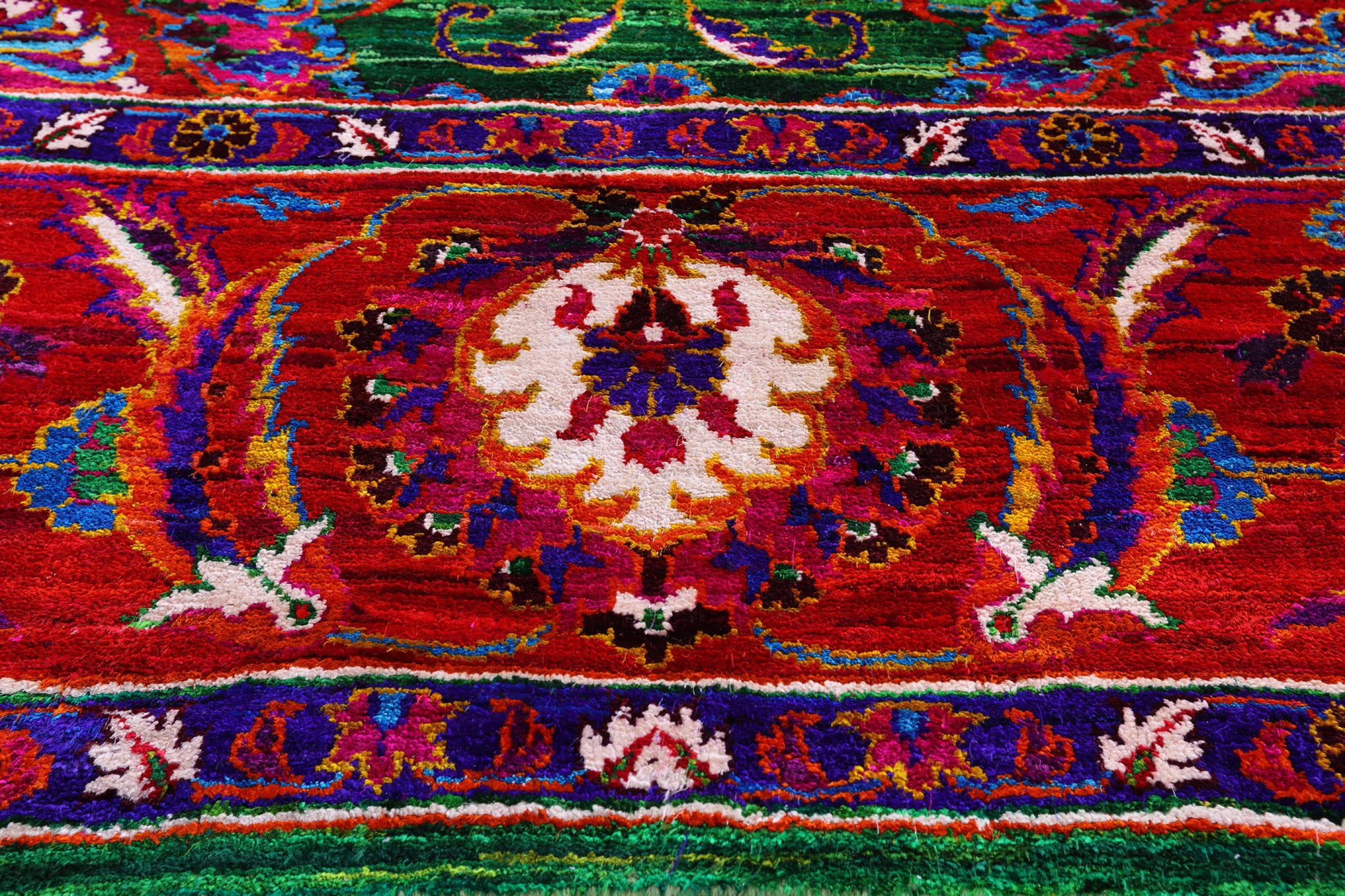 Green Persian Tabriz Handmade 100% Silk Rug - 8' 0" X 10' 2" - Golden Nile