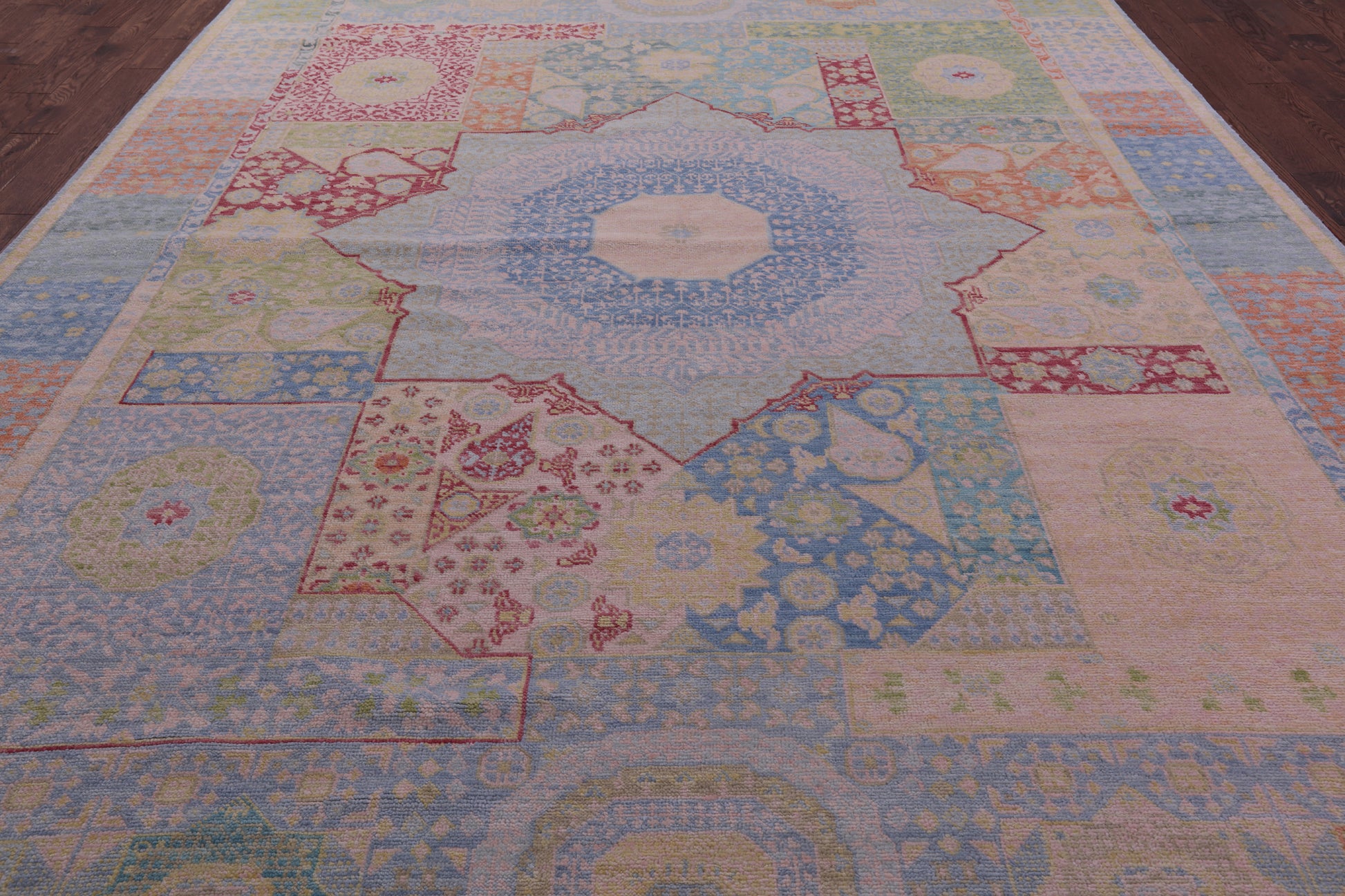 Geometric Persian Mamluk Hand Knotted Wool Rug - 10' 3" X 13' 11" - Golden Nile