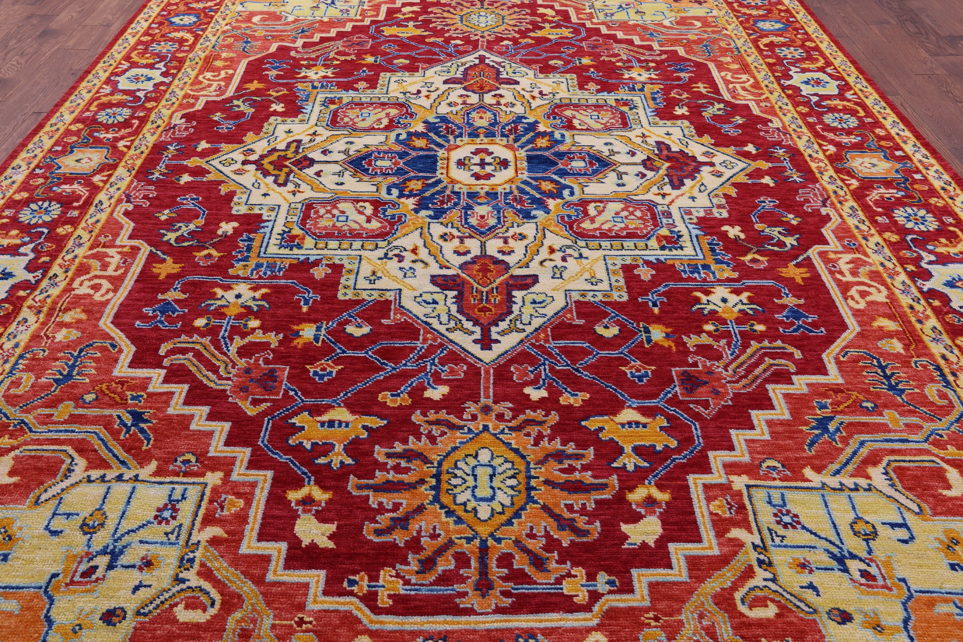 Red Geometric Fine Serapi Hand Knotted Wool Rug - 10' 1" X 13' 11" - Golden Nile