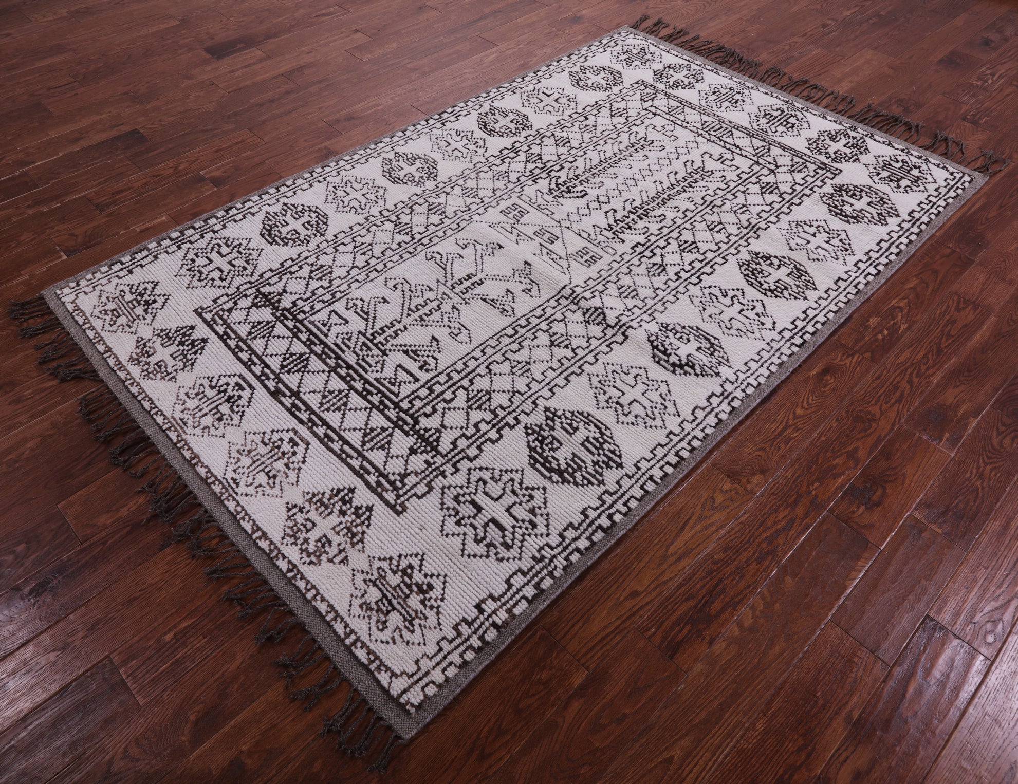 Tribal Moroccan Hand Knotted Wool On Wool Rug - 5' 0" X 7' 11" - Golden Nile
