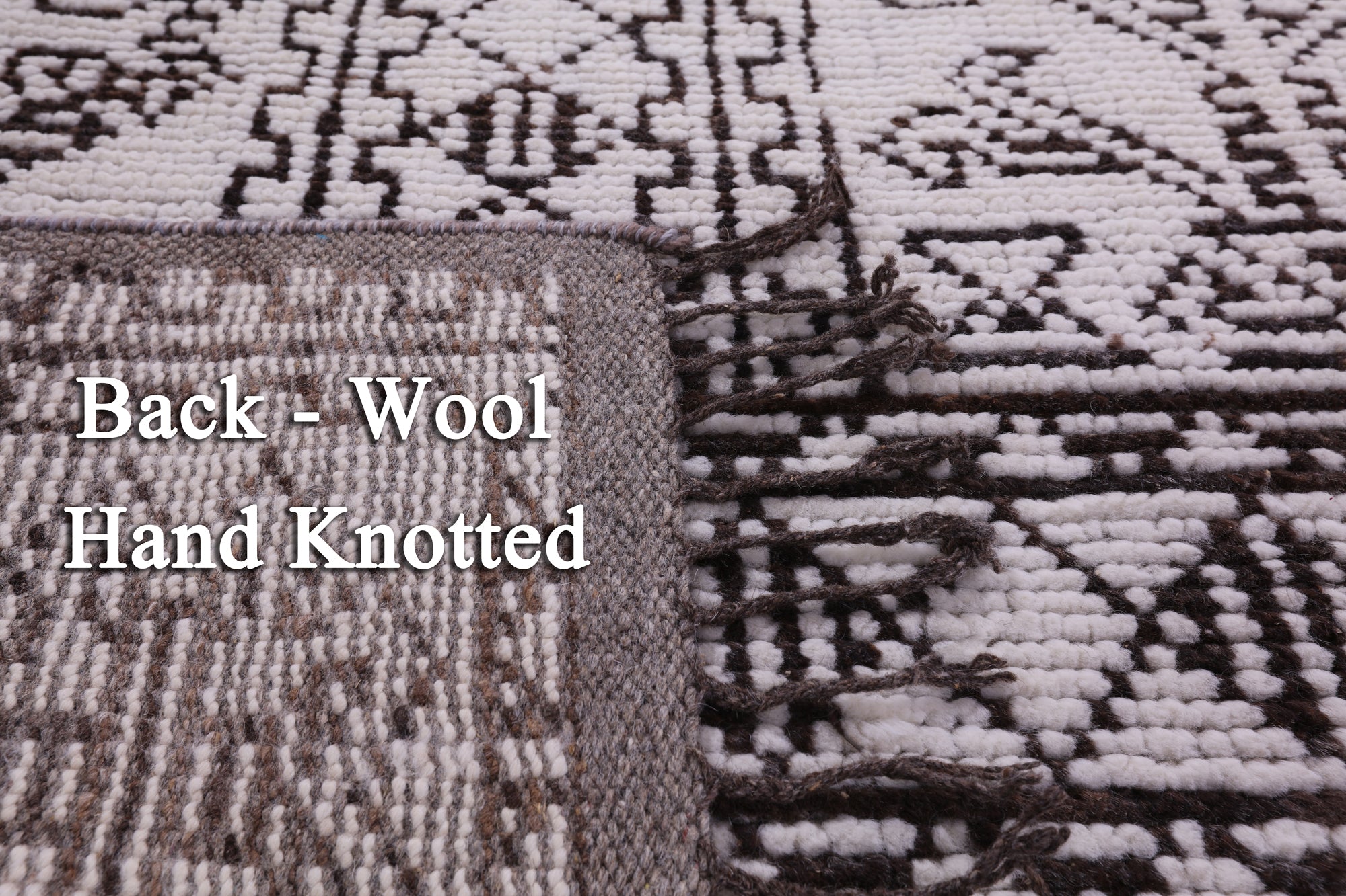 Tribal Moroccan Hand Knotted Wool On Wool Rug - 5' 0" X 7' 11" - Golden Nile