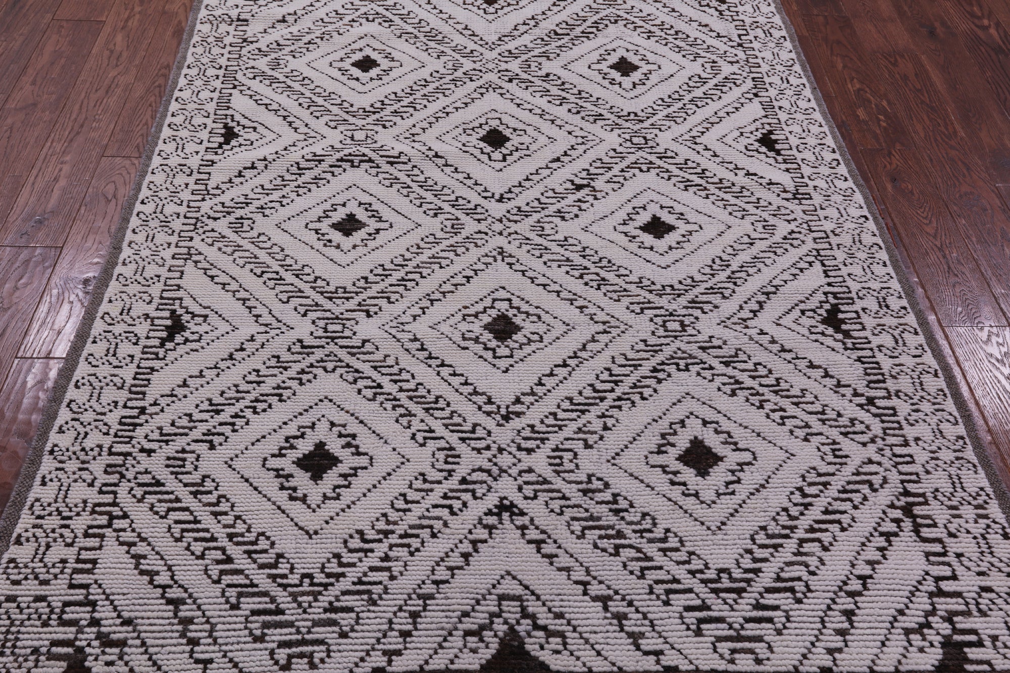 Tribal Moroccan Hand Knotted Wool On Wool Rug - 5' 0" X 7' 8" - Golden Nile