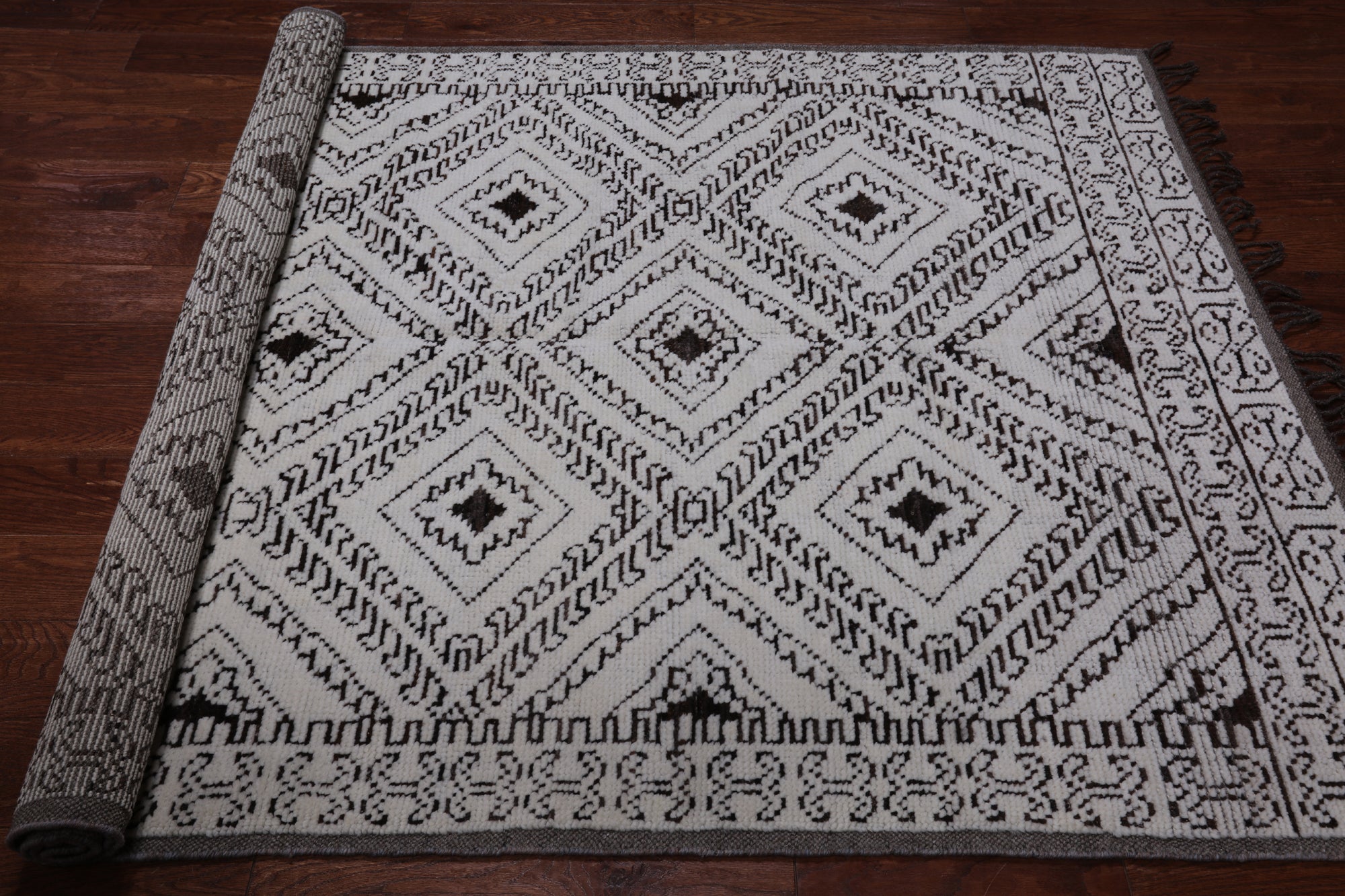 SUPER SALE Tribal Moroccan Hand Knotted Wool On Wool Rug - 5' 0" X 7' 8"