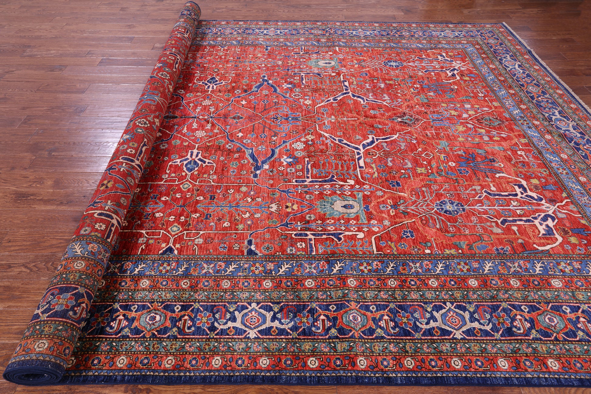 Red Persian Fine Serapi Handmade Wool Rug - 10' 0" X 15' 9" - Golden Nile