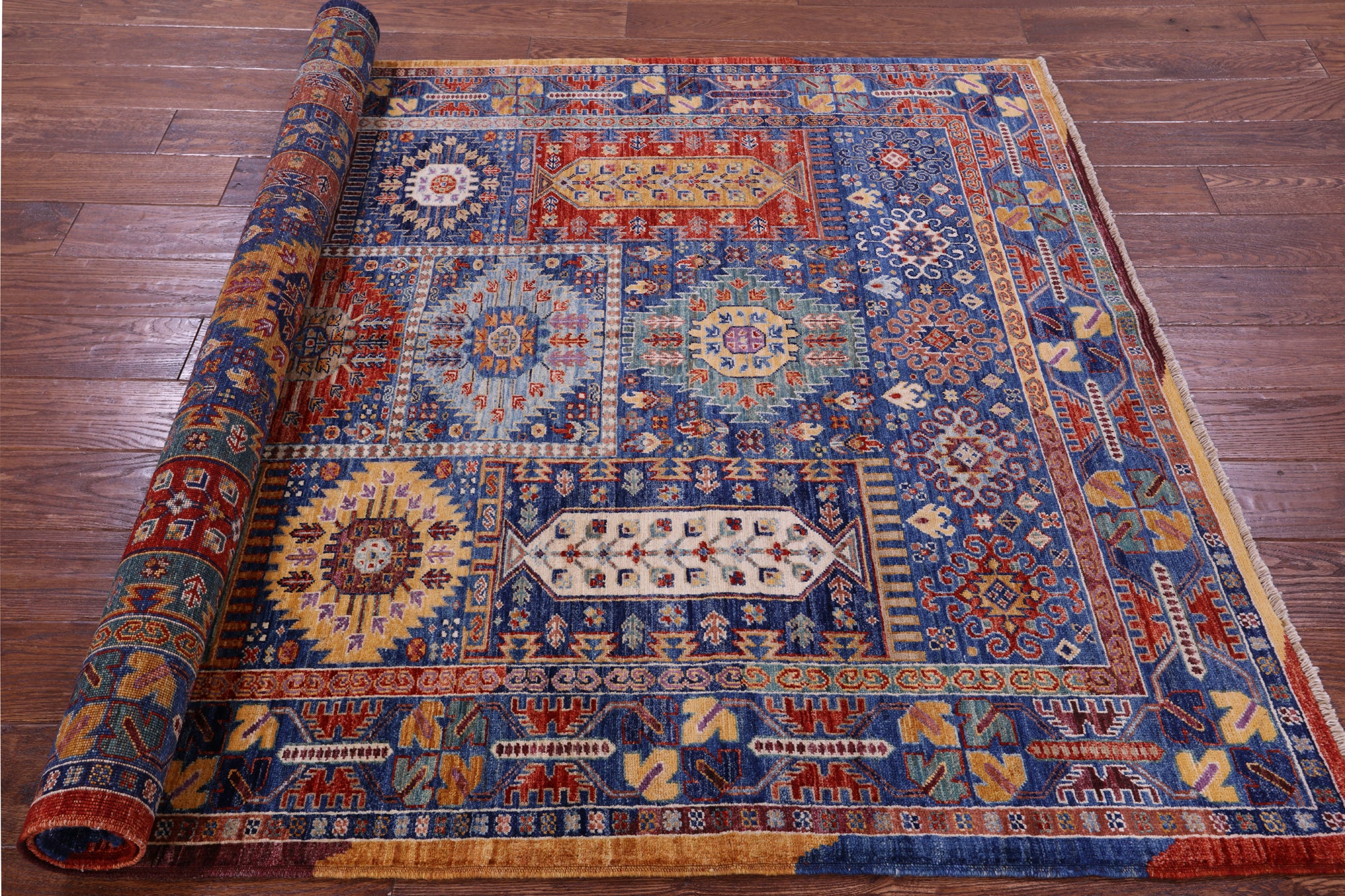 Persian Fine Serapi Handmade Wool Rug - 4' 10" X 6' 9" - Golden Nile