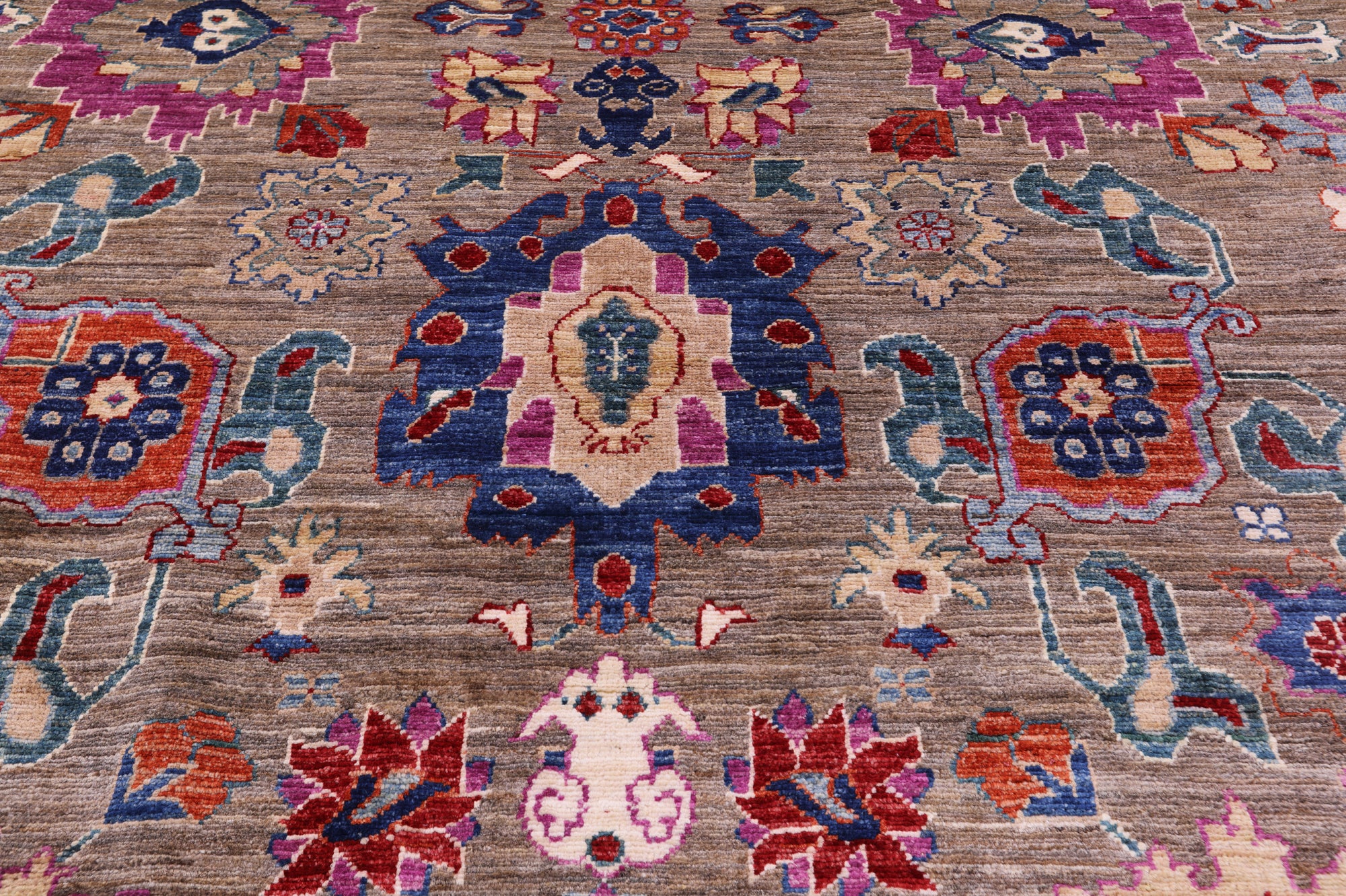 Persian Fine Serapi Handmade Wool Rug - 8' 10" X 11' 8" - Golden Nile