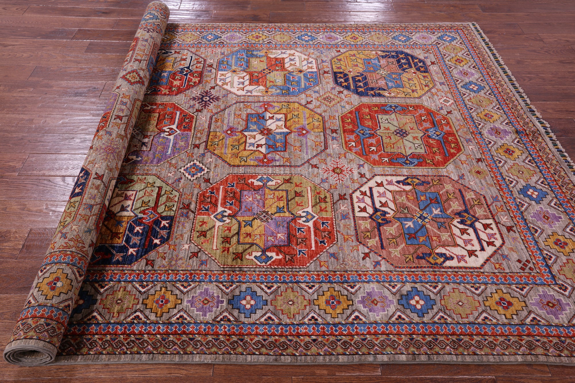 Turkmen Ersari Hand Knotted Wool Rug - 6' 5" X 9' 7" - Golden Nile