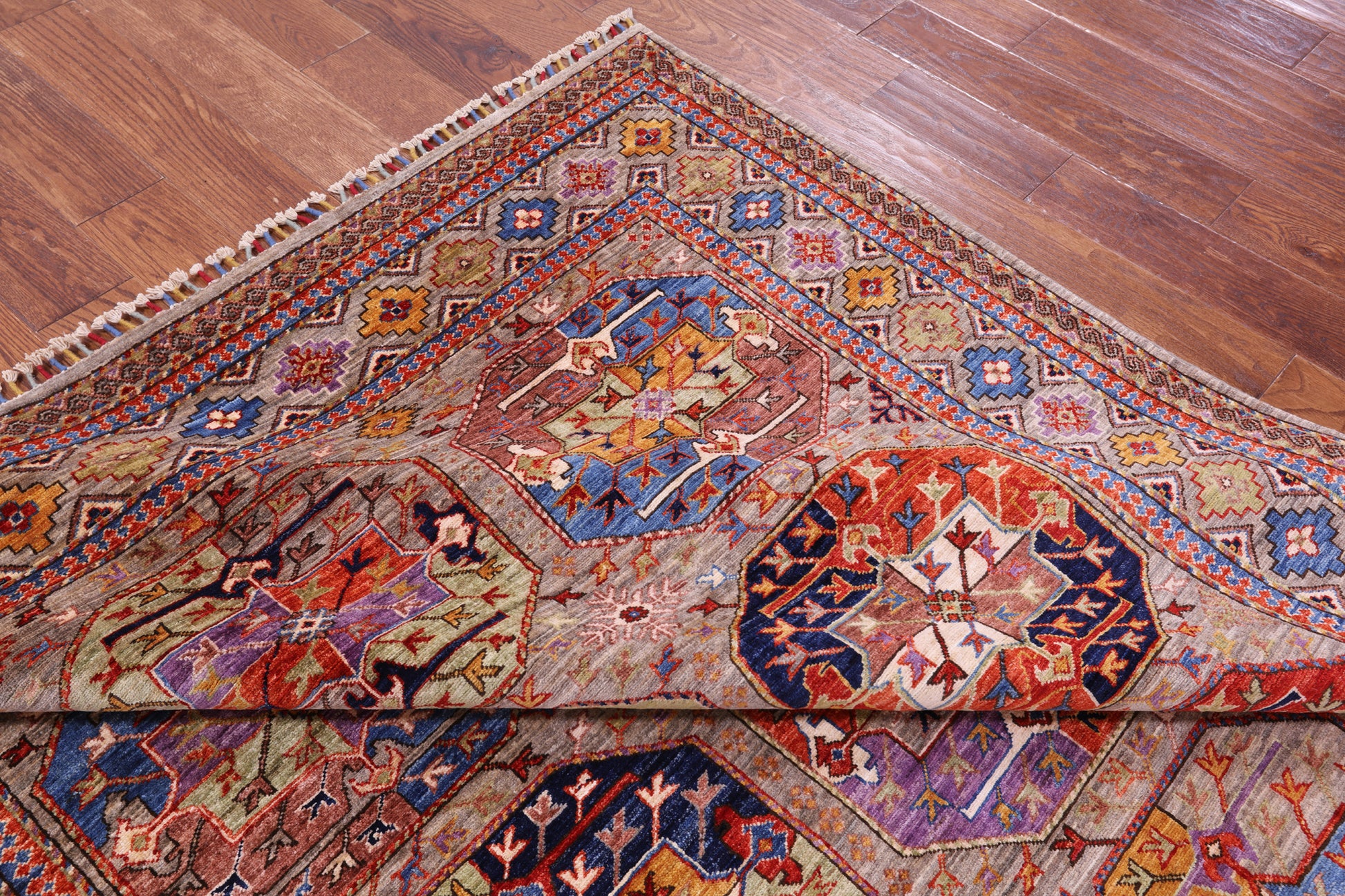 Turkmen Ersari Hand Knotted Wool Rug - 6' 4" X 9' 6" - Golden Nile
