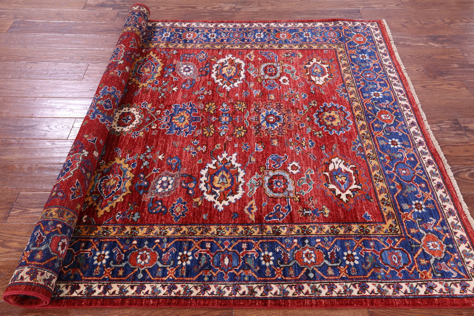 Persian Fine Serapi Handmade Wool Rug - 5' 2" X 6' 8" - Golden Nile