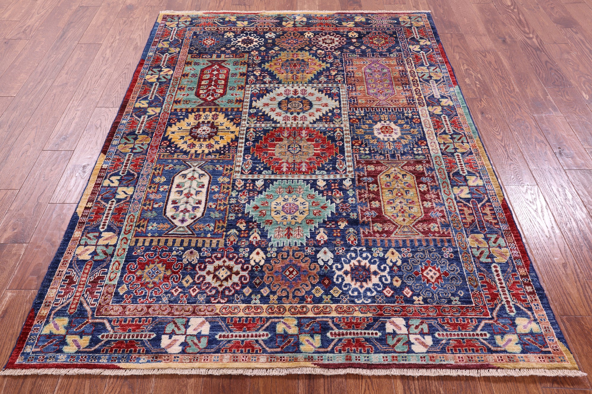Persian Fine Serapi Hand Knotted Wool Rug - 5' 0" X 6' 9" - Golden Nile
