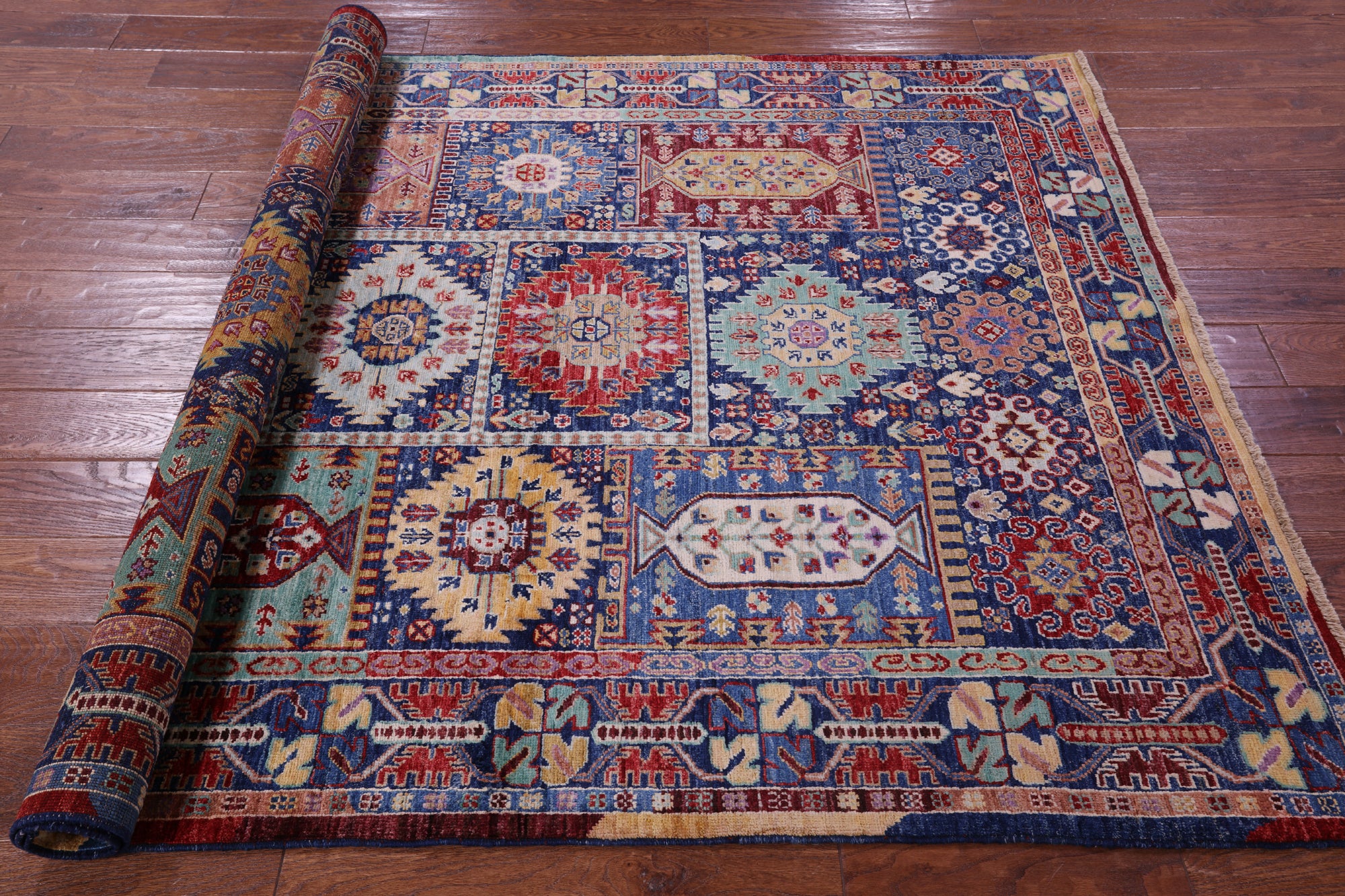 Persian Fine Serapi Hand Knotted Wool Rug - 5' 0" X 6' 9" - Golden Nile