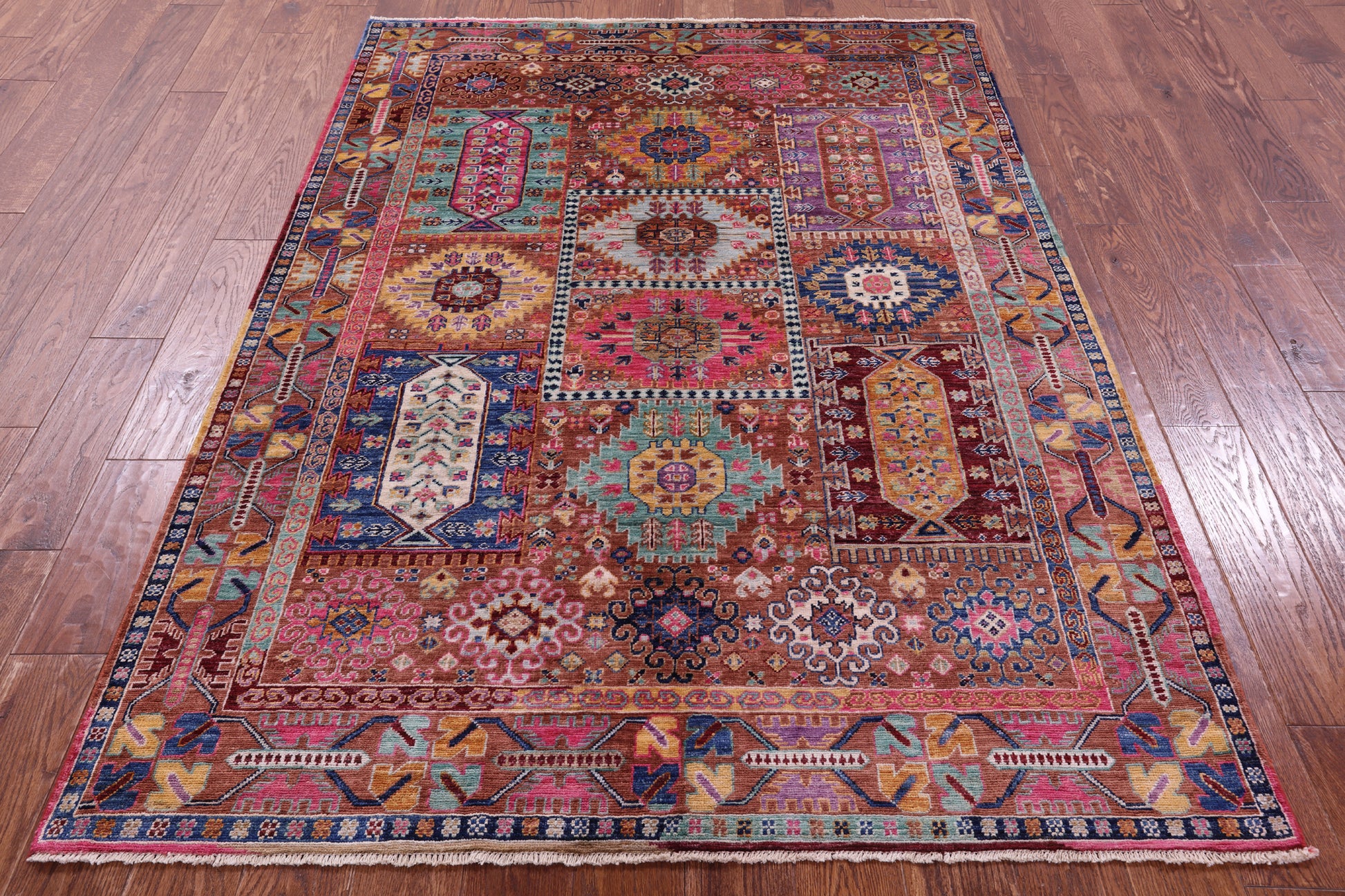 Persian Fine Serapi Handmade Wool Rug - 4' 11" X 6' 9" - Golden Nile