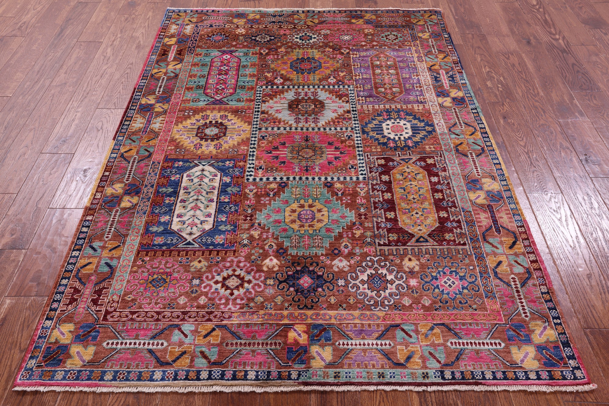 Persian Fine Serapi Handmade Wool Rug - 4' 11" X 6' 9" - Golden Nile