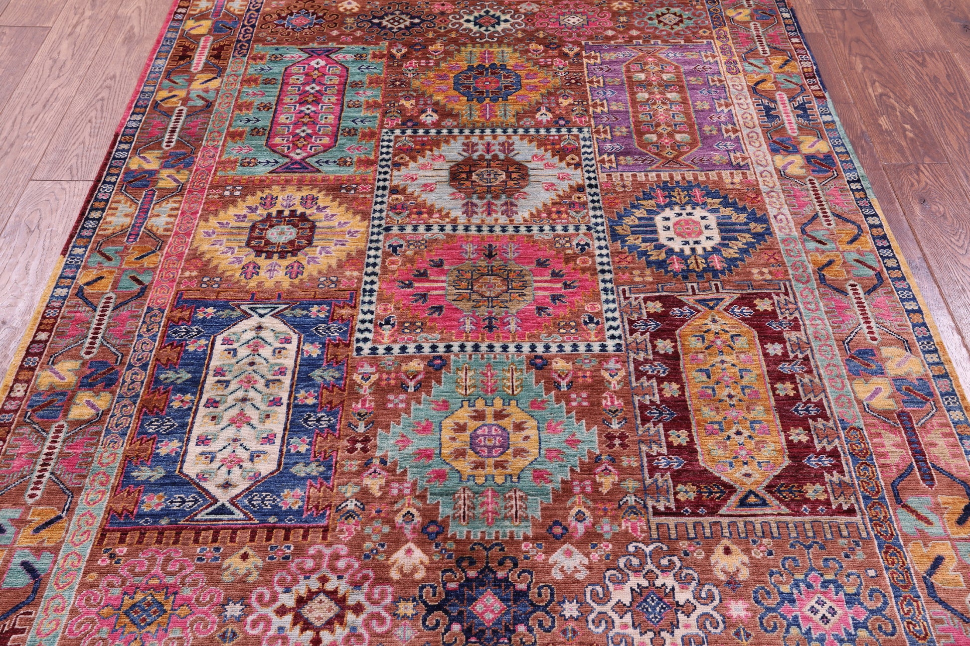 Persian Fine Serapi Handmade Wool Rug - 4' 11" X 6' 9" - Golden Nile