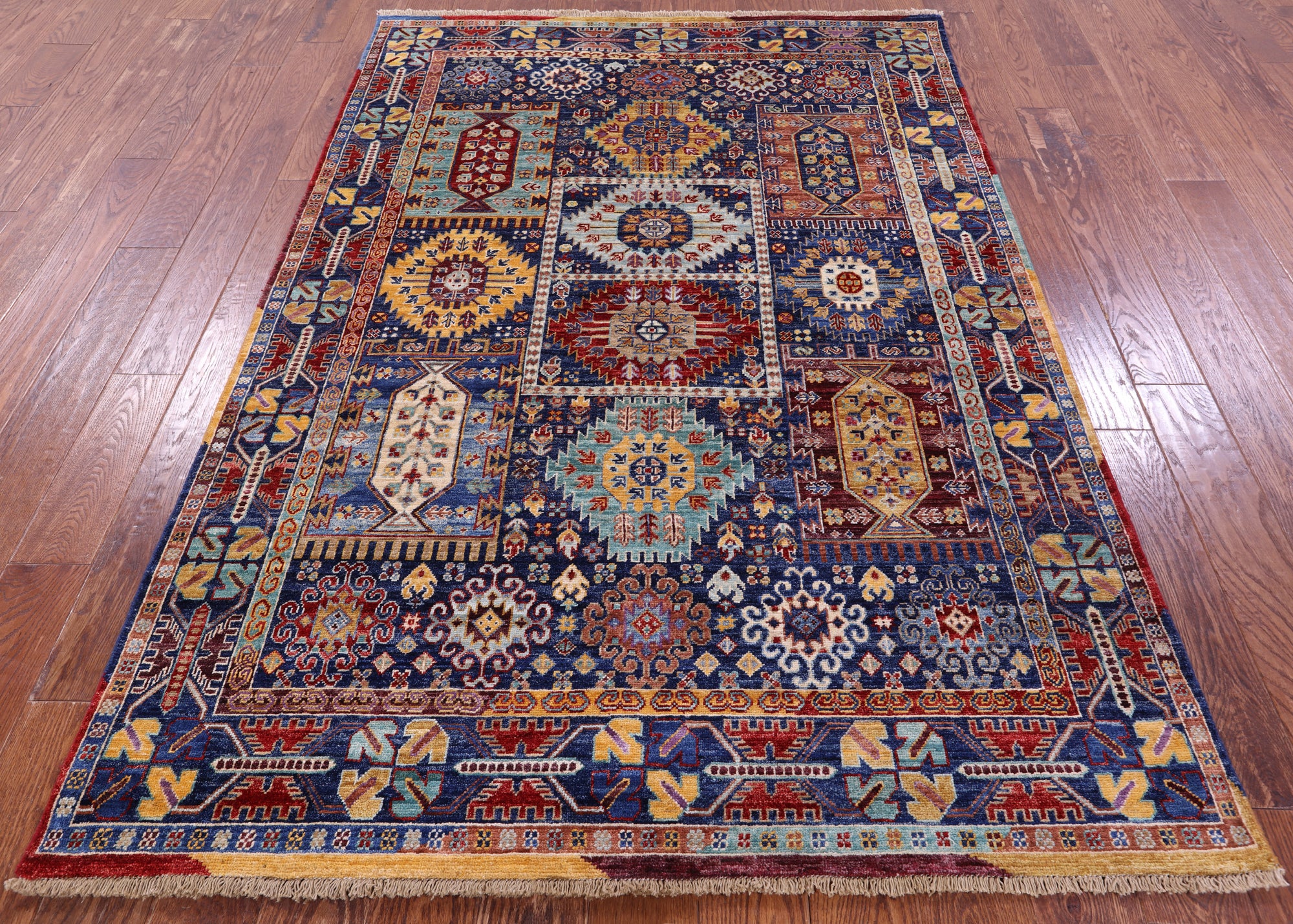 Persian Fine Serapi Hand Knotted Wool Rug - 4' 10" X 6' 10" - Golden Nile