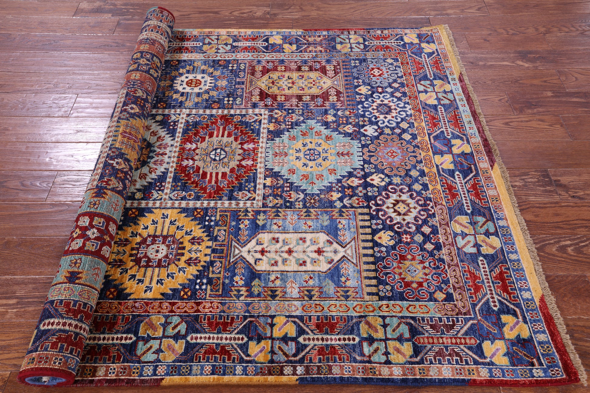 Persian Fine Serapi Hand Knotted Wool Rug - 4' 10" X 6' 10" - Golden Nile