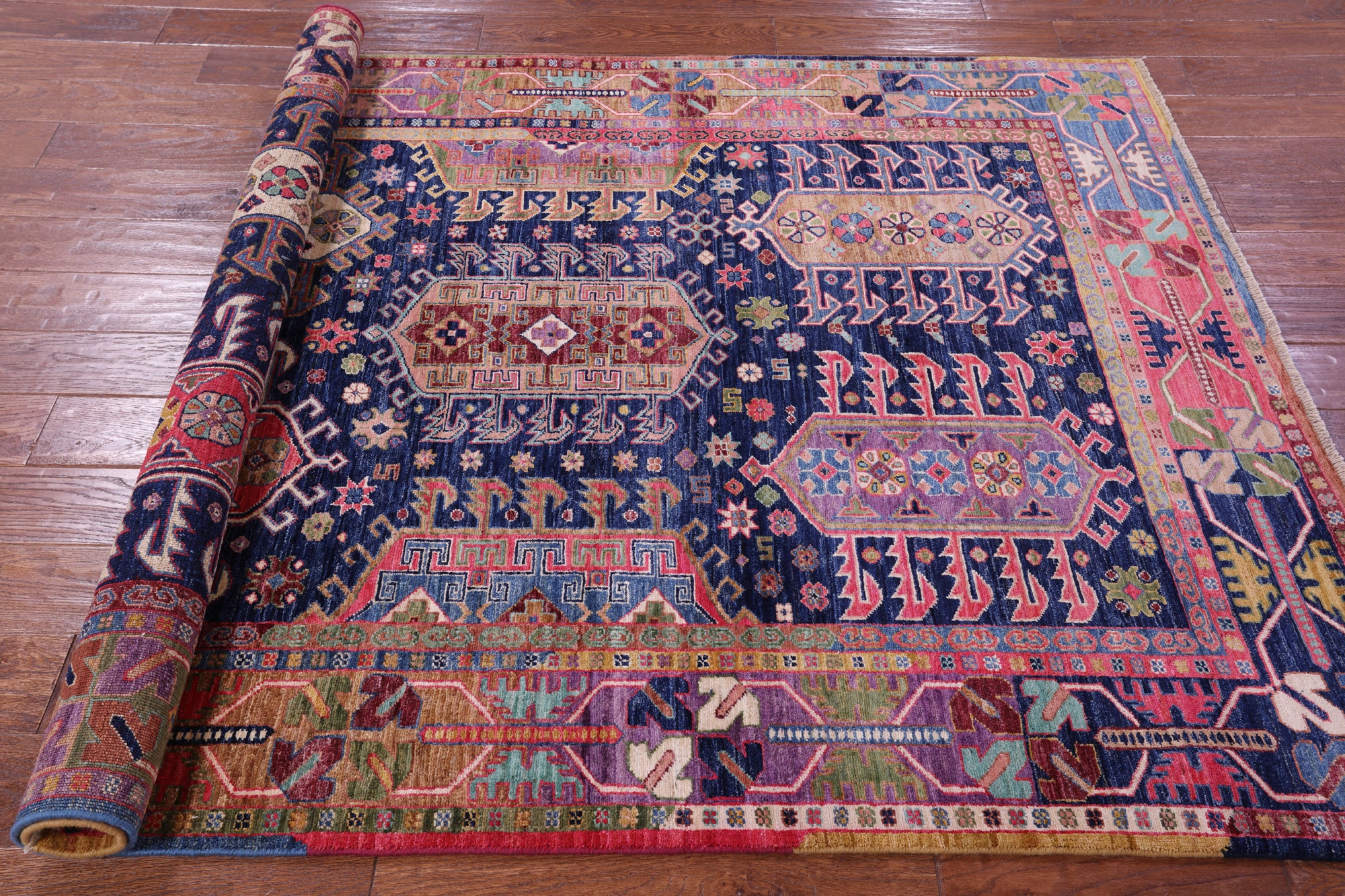 Persian Fine Serapi Handmade Wool Rug - 5' 0" X 6' 10" - Golden Nile