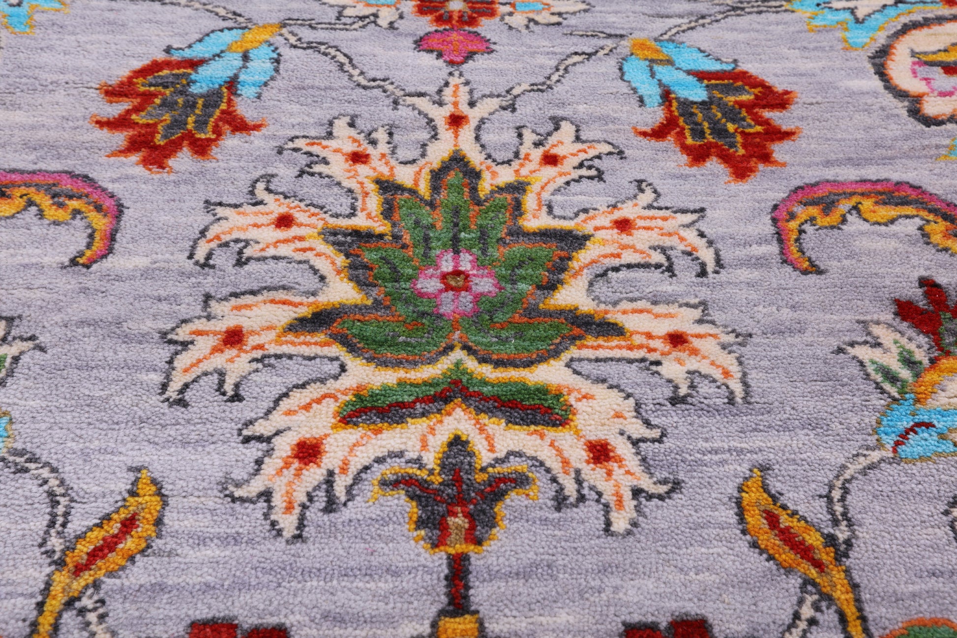 Persian Tabriz Hand Knotted Wool Rug - 8' 0" X 10' 1" - Golden Nile