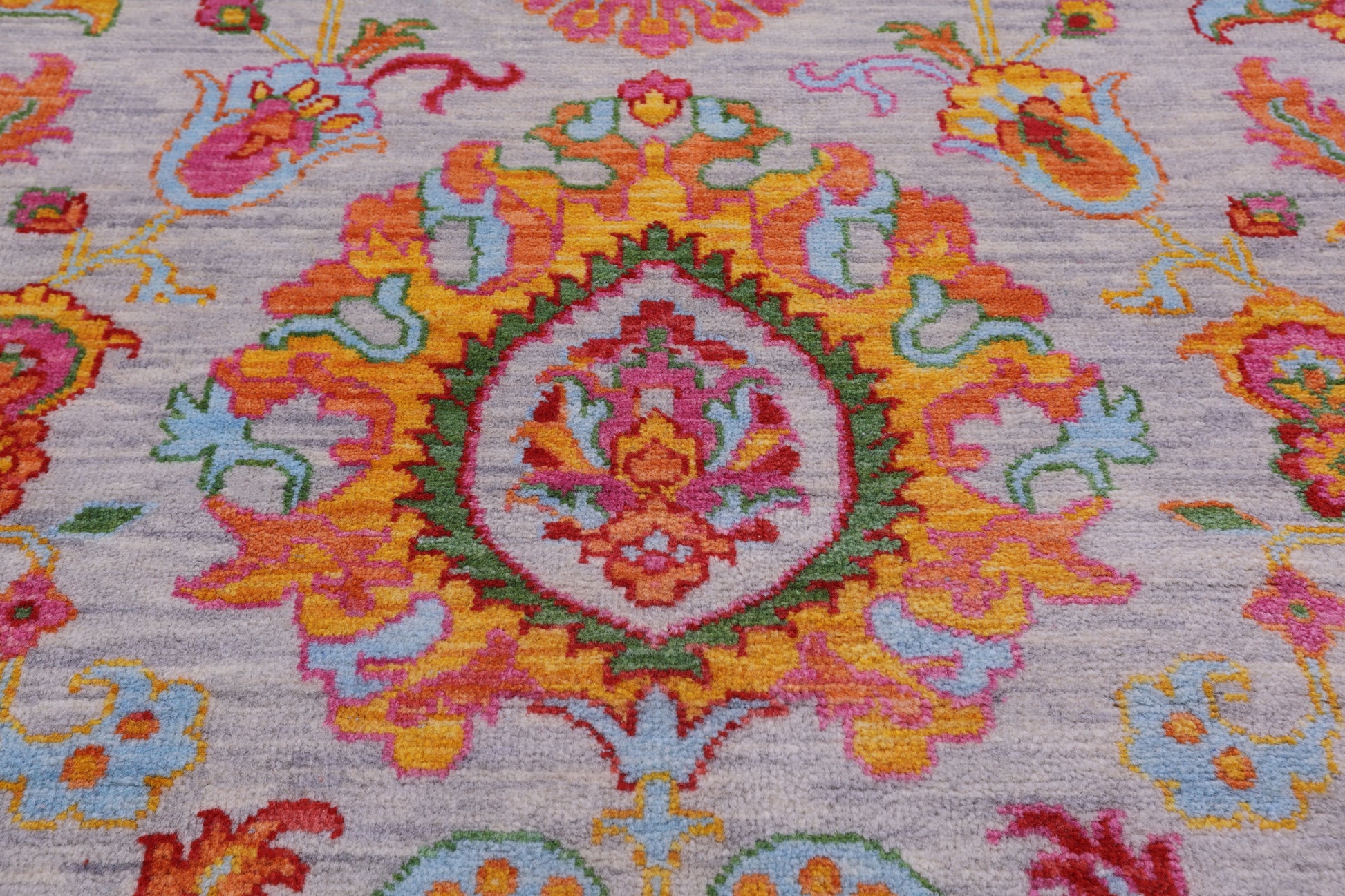 Persian Tabriz Hand Knotted Wool Rug - 8' 0" X 9' 11" - Golden Nile