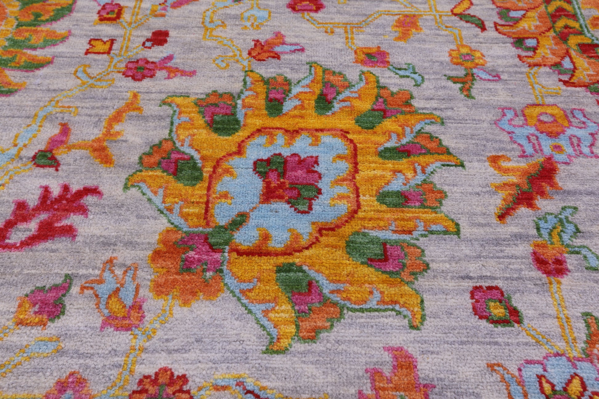 Persian Tabriz Hand Knotted Wool Rug - 8' 0" X 9' 11" - Golden Nile