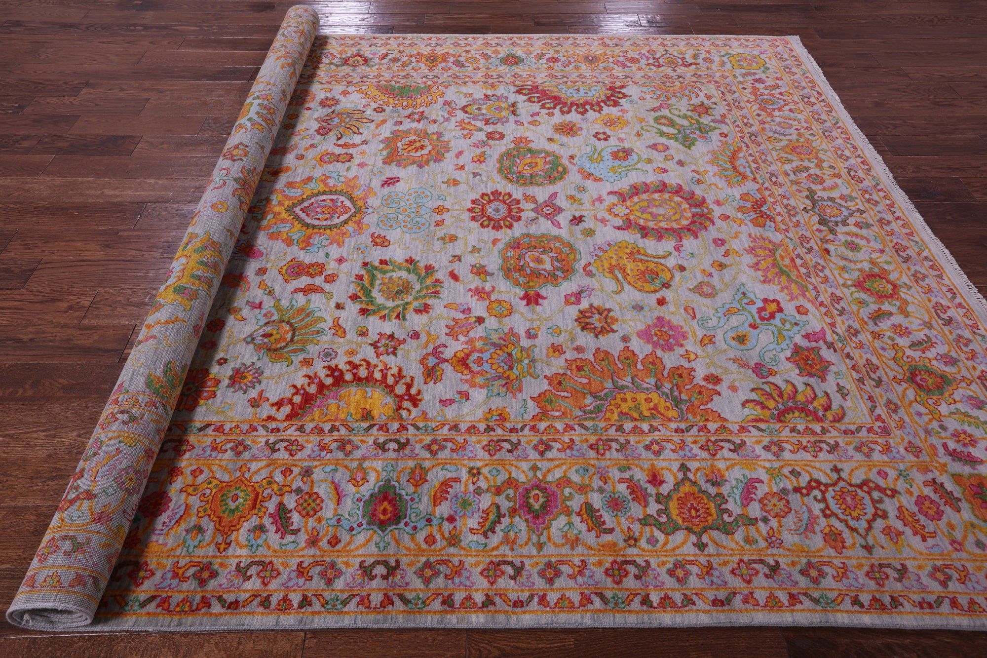 Persian Tabriz Hand Knotted Wool Rug - 8' 0" X 9' 11" - Golden Nile
