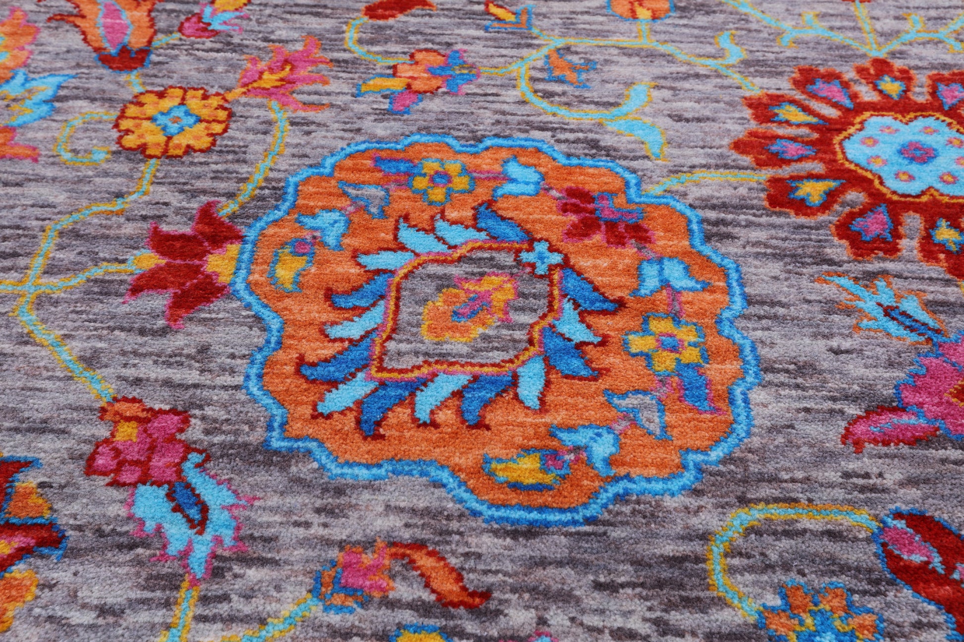 Persian Tabriz Handmade Wool Rug - 9' 0" X 12' 2" - Golden Nile