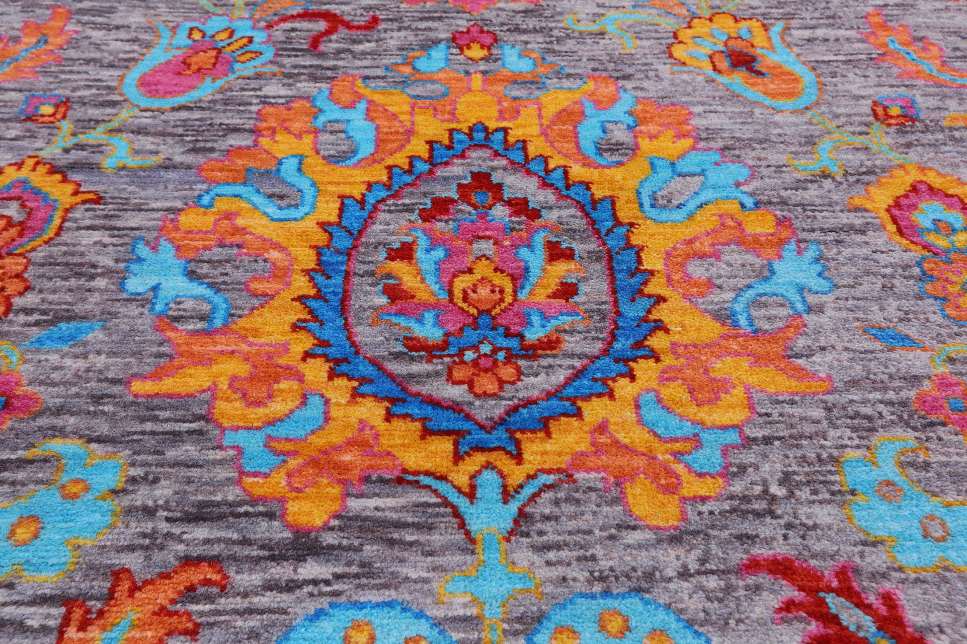 Persian Tabriz Handmade Wool Rug - 9' 0" X 12' 2" - Golden Nile