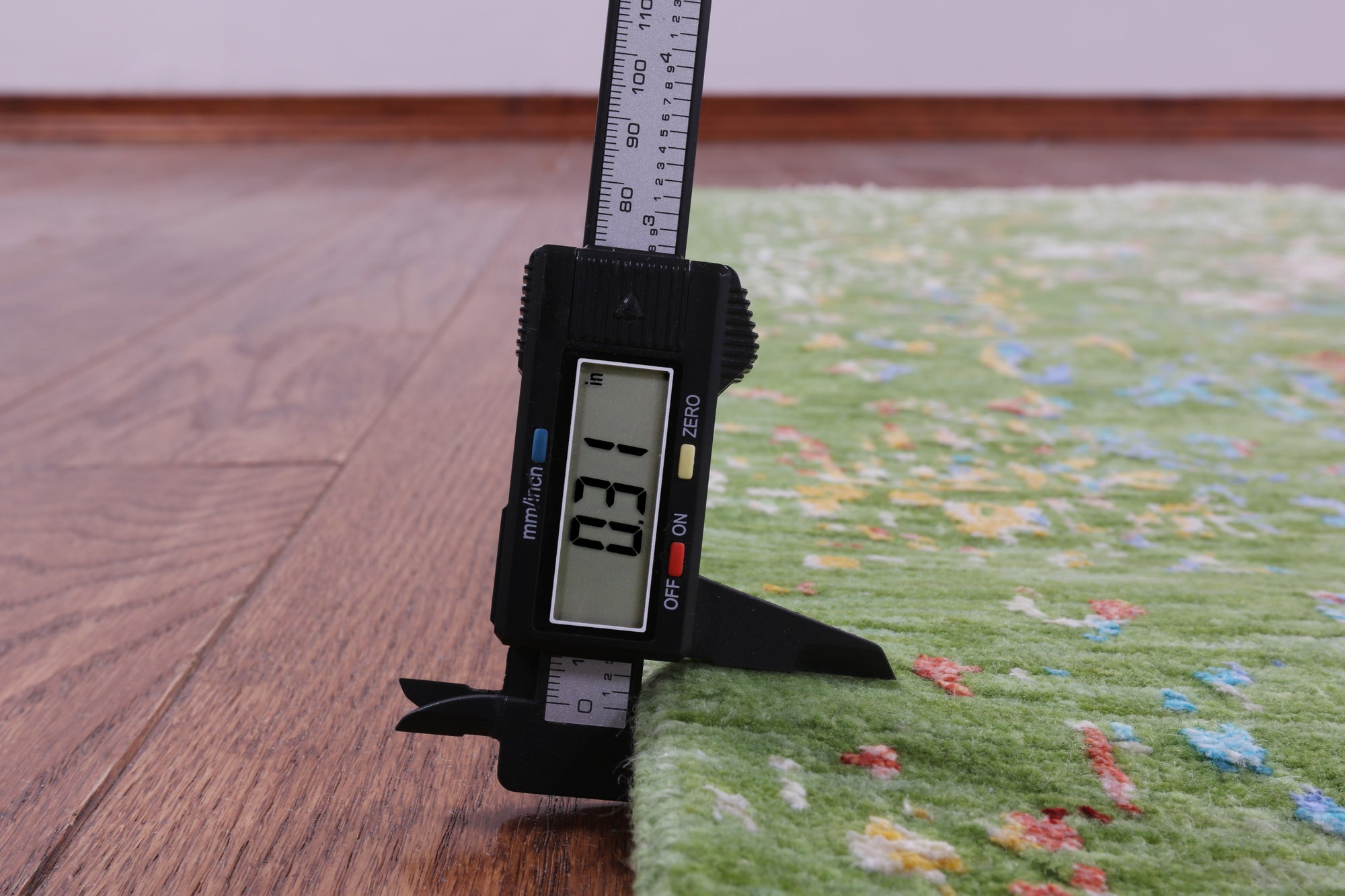 Green Persian Tabriz Hand Knotted Wool & Silk Runner Rug - 2' 7" X 10' 0" - Golden Nile