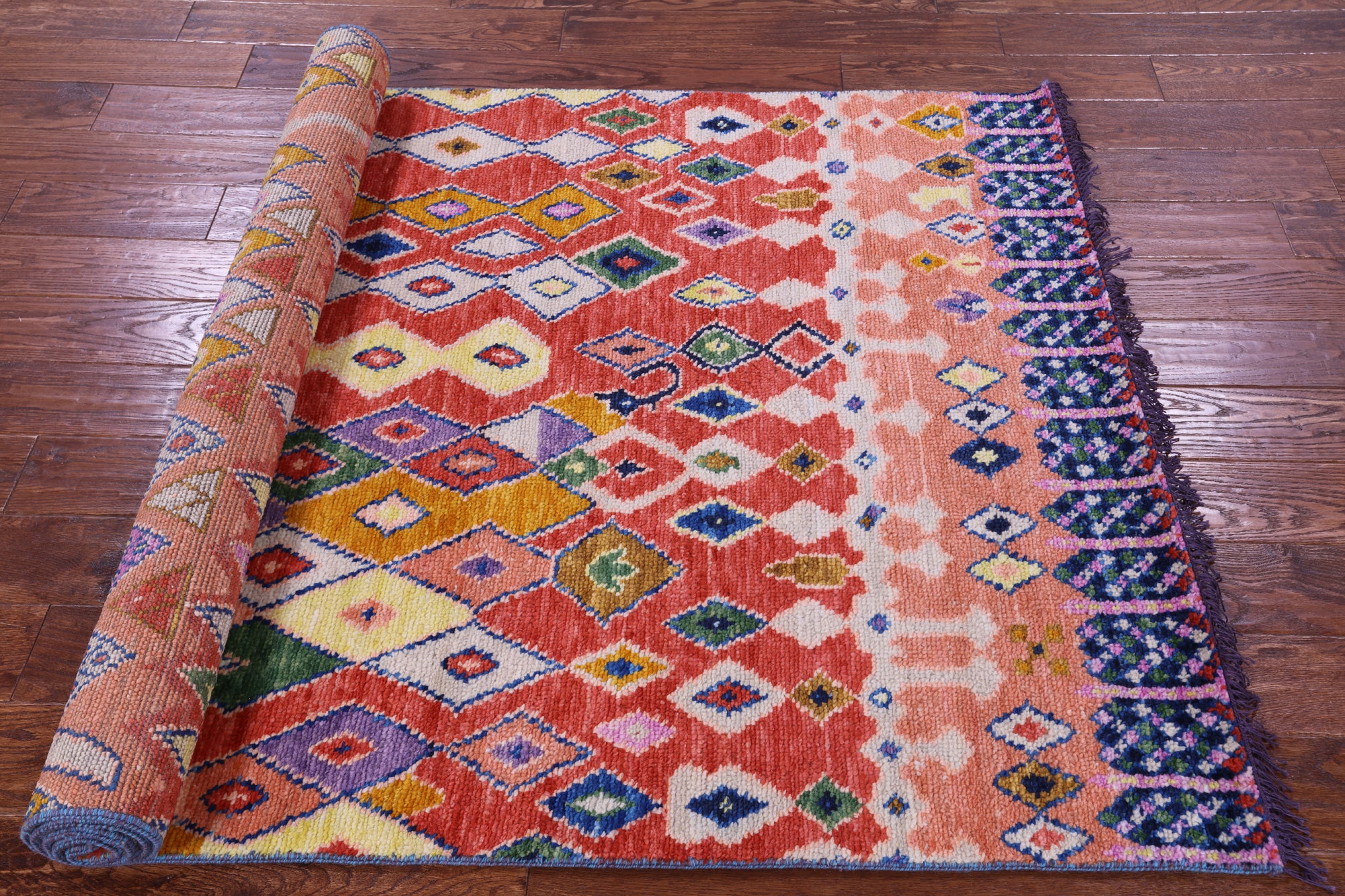 Tribal Moroccan Hand Knotted Wool Rug - 4' 4" X 7' 11" - Golden Nile