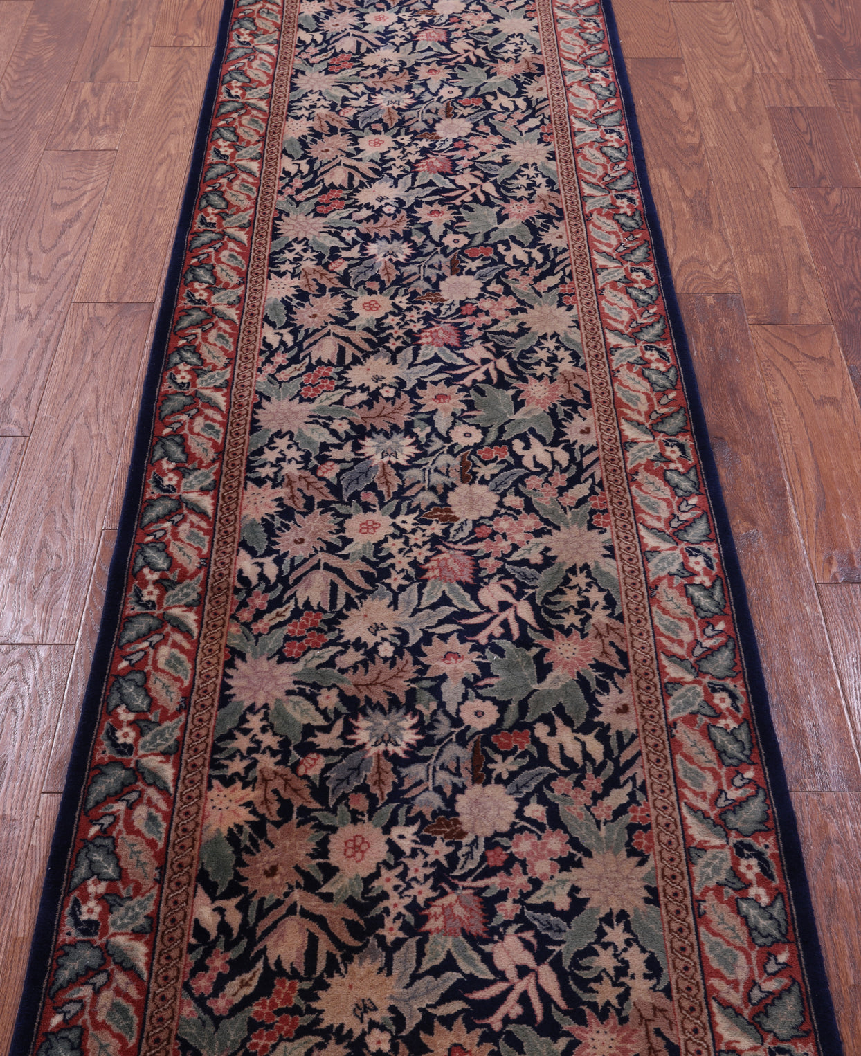 Turkish Oushak Handmade Wool Rug - 2' 7" X 9' 11" - Golden Nile