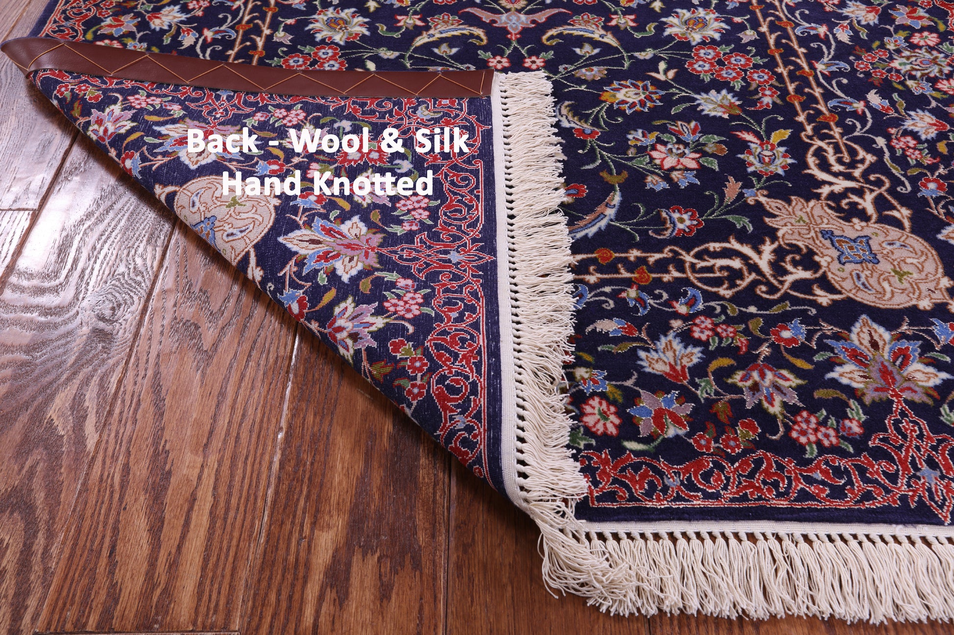 Persian Isfahan Hand Knotted Wool & Silk Rug - 3' 7" X 5' 3" - Golden Nile