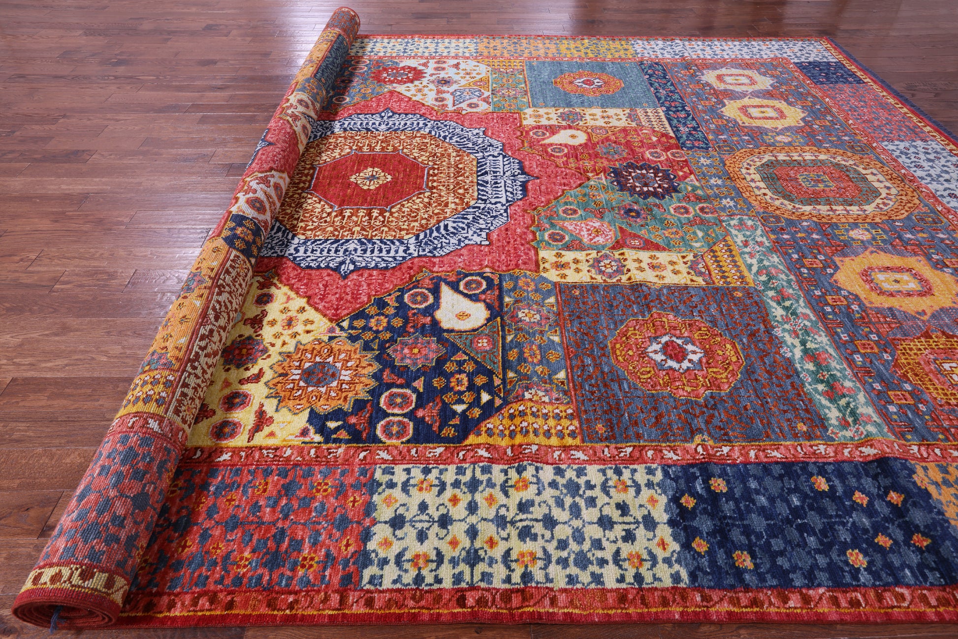 Geometric Persian Mamluk Hand Knotted Wool Rug - 12' 1" X 17' 10" - Golden Nile