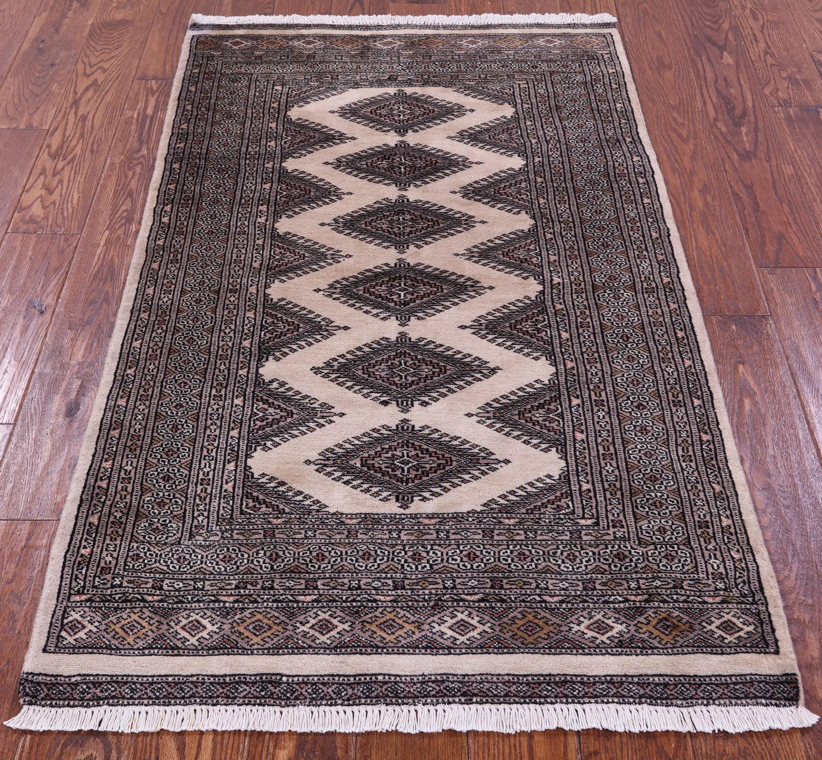 Ivory Bokhara Hand-Knotted Wool Rug - 3' 1" X 5' 2"