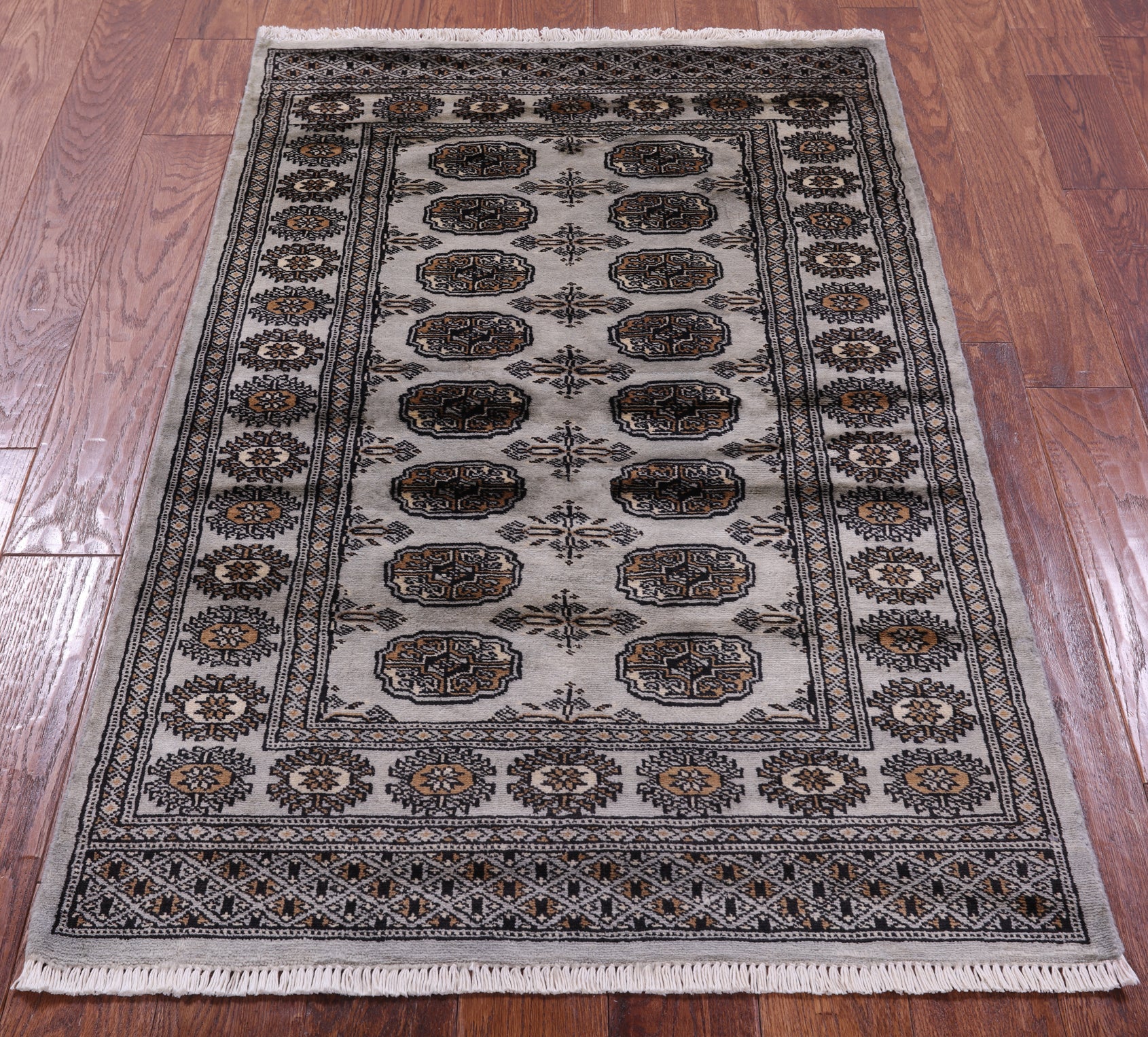 Grey Bokhara Handmade Wool Rug - 3' 1" X 4' 9"