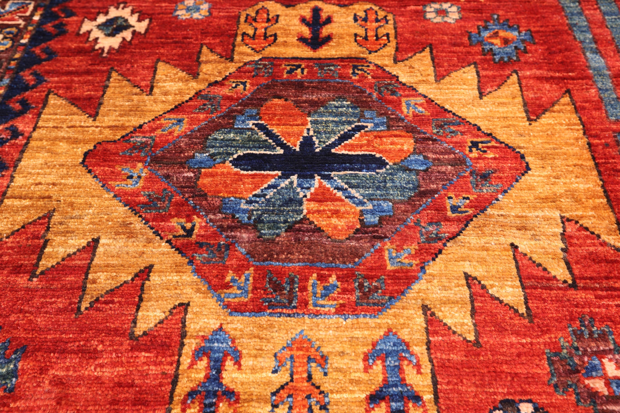 Rust Persian Fine Serapi Hand Knotted Wool Rug - 6' 1" X 9' 4"
